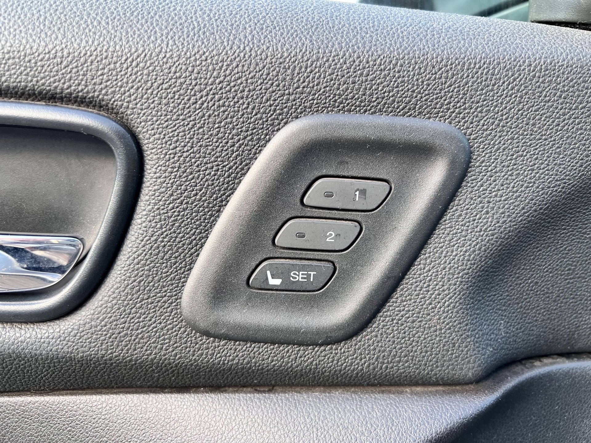 HONDA CR-V 2.2 i-DTEC Executive 4WD Automatic-image-12