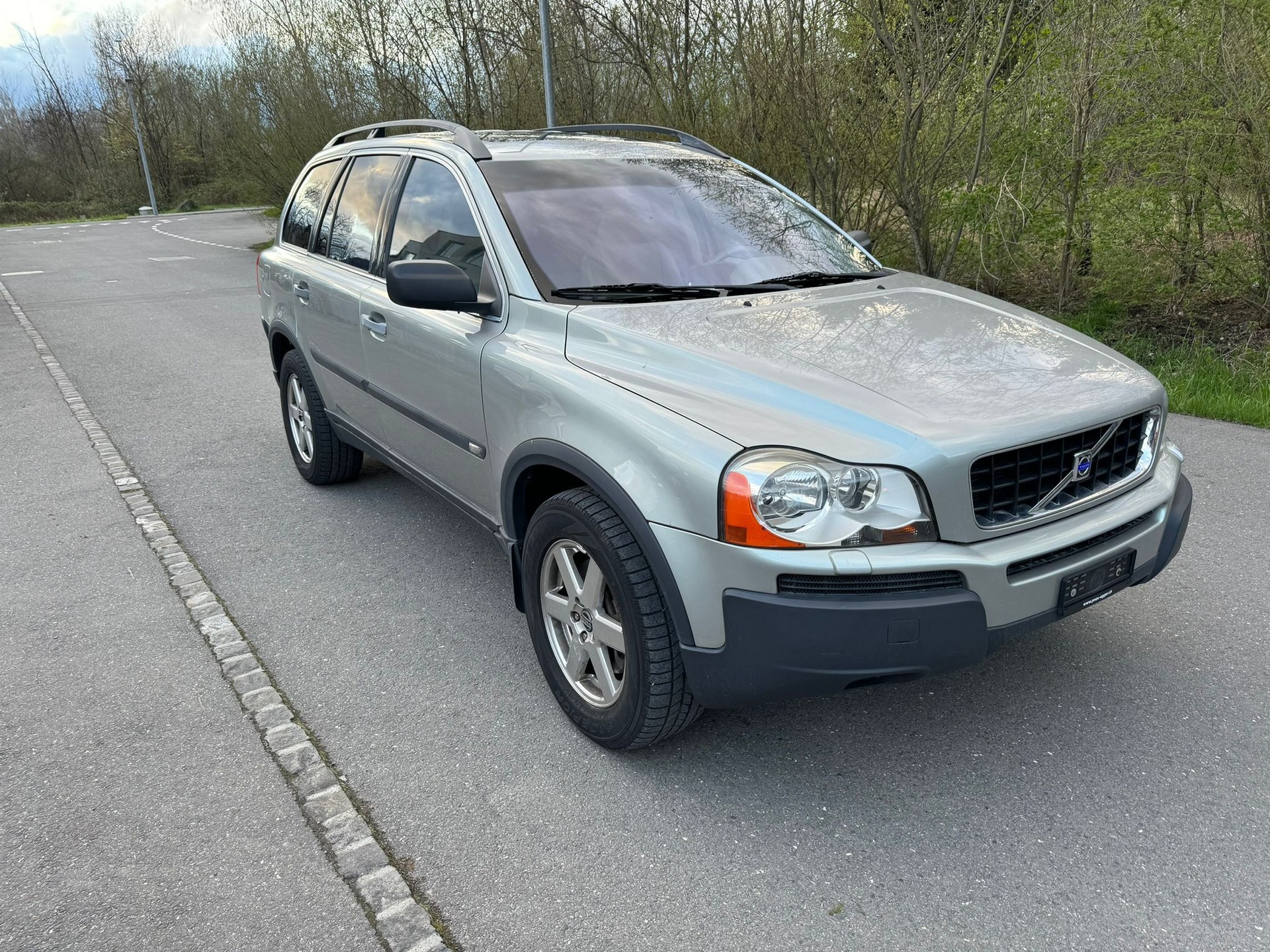 VOLVO XC90 T6 AWD Geartronic-image-3