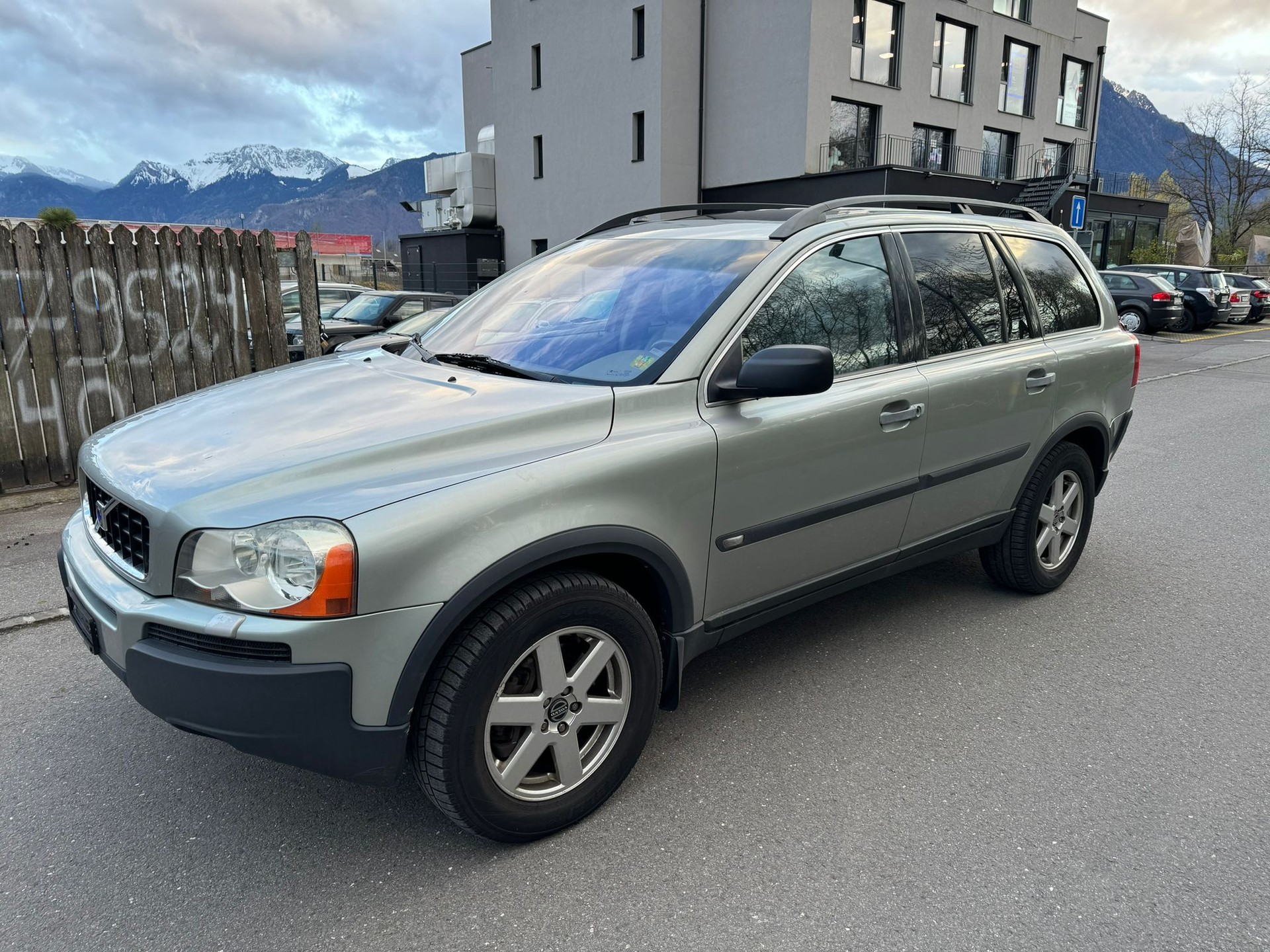 VOLVO XC90 T6 AWD Geartronic-image-4