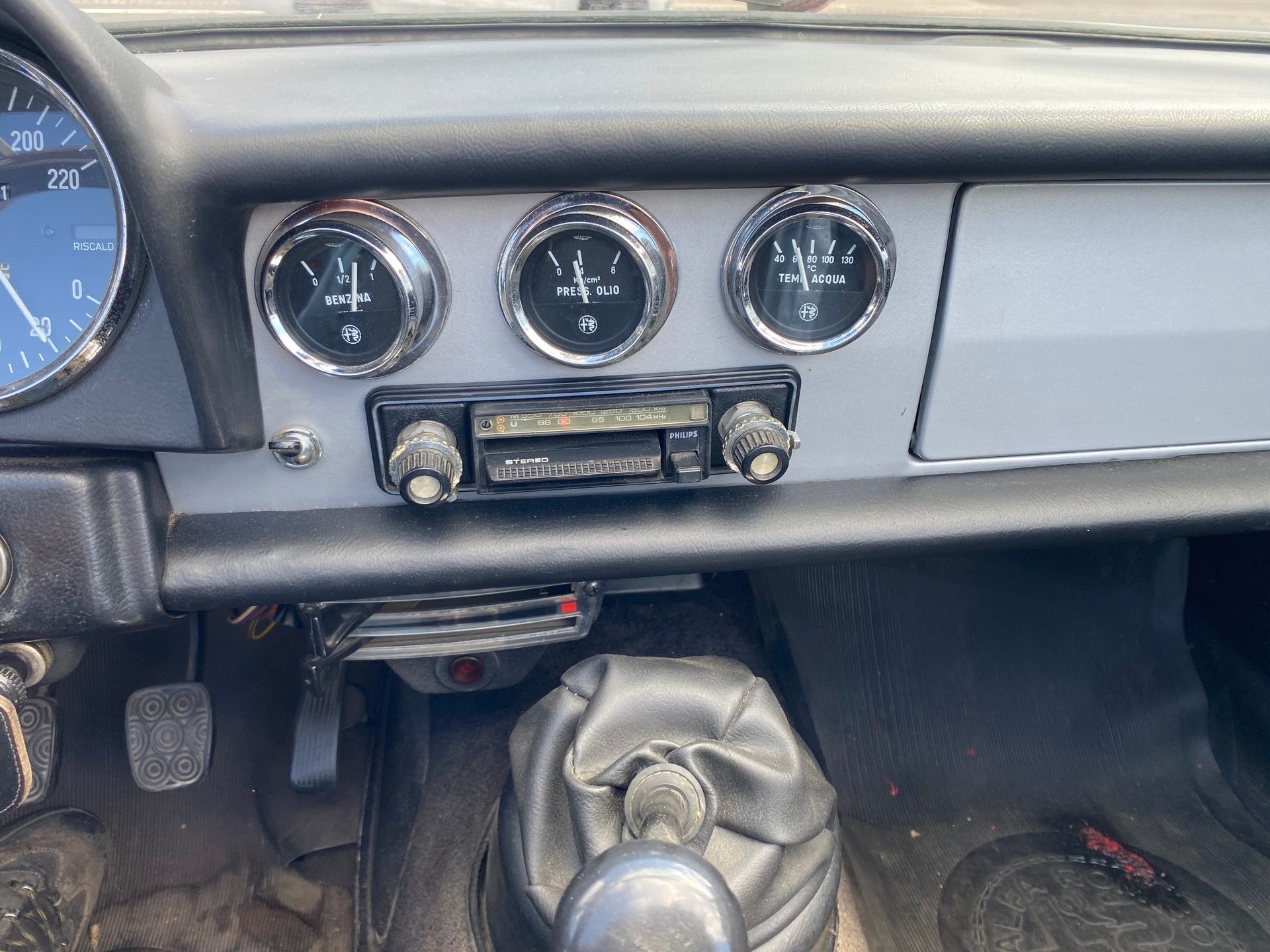 ALFA ROMEO SPIDER-image-6