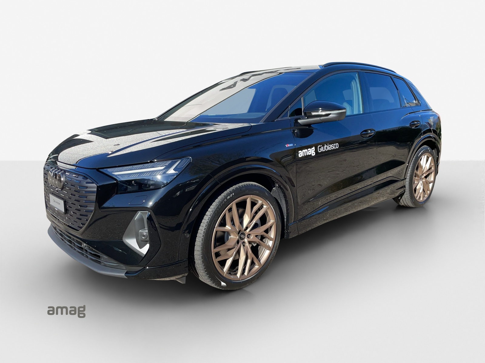 AUDI Q4 e-tron 55 quattro-image-0