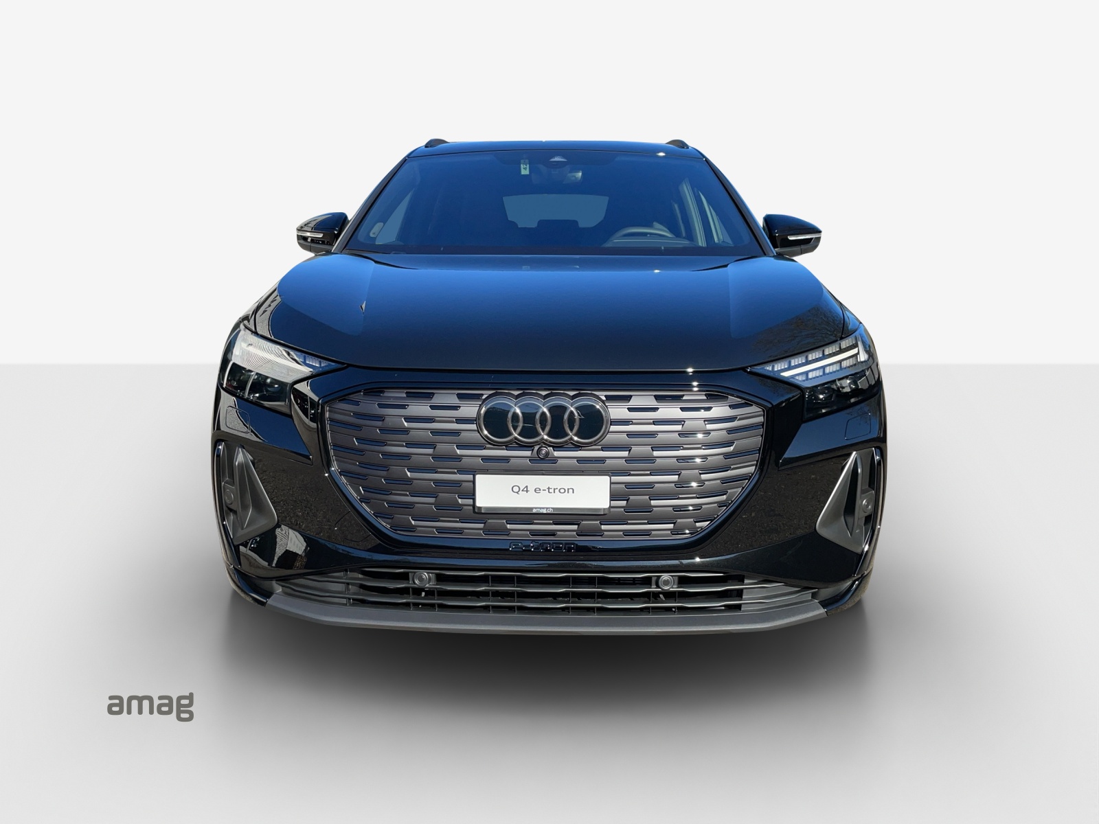 AUDI Q4 e-tron 55 quattro-image-6