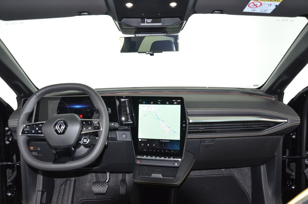 RENAULT Megane E-Tech EV60 *ICONIC*-image-11