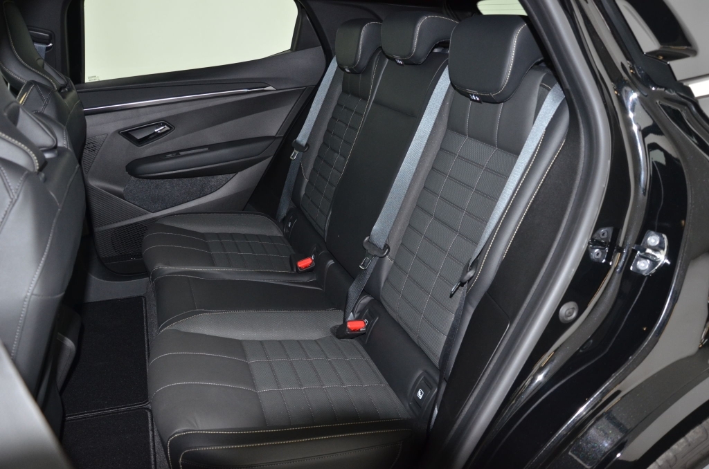 RENAULT Megane E-Tech EV60 *ICONIC*-image-13