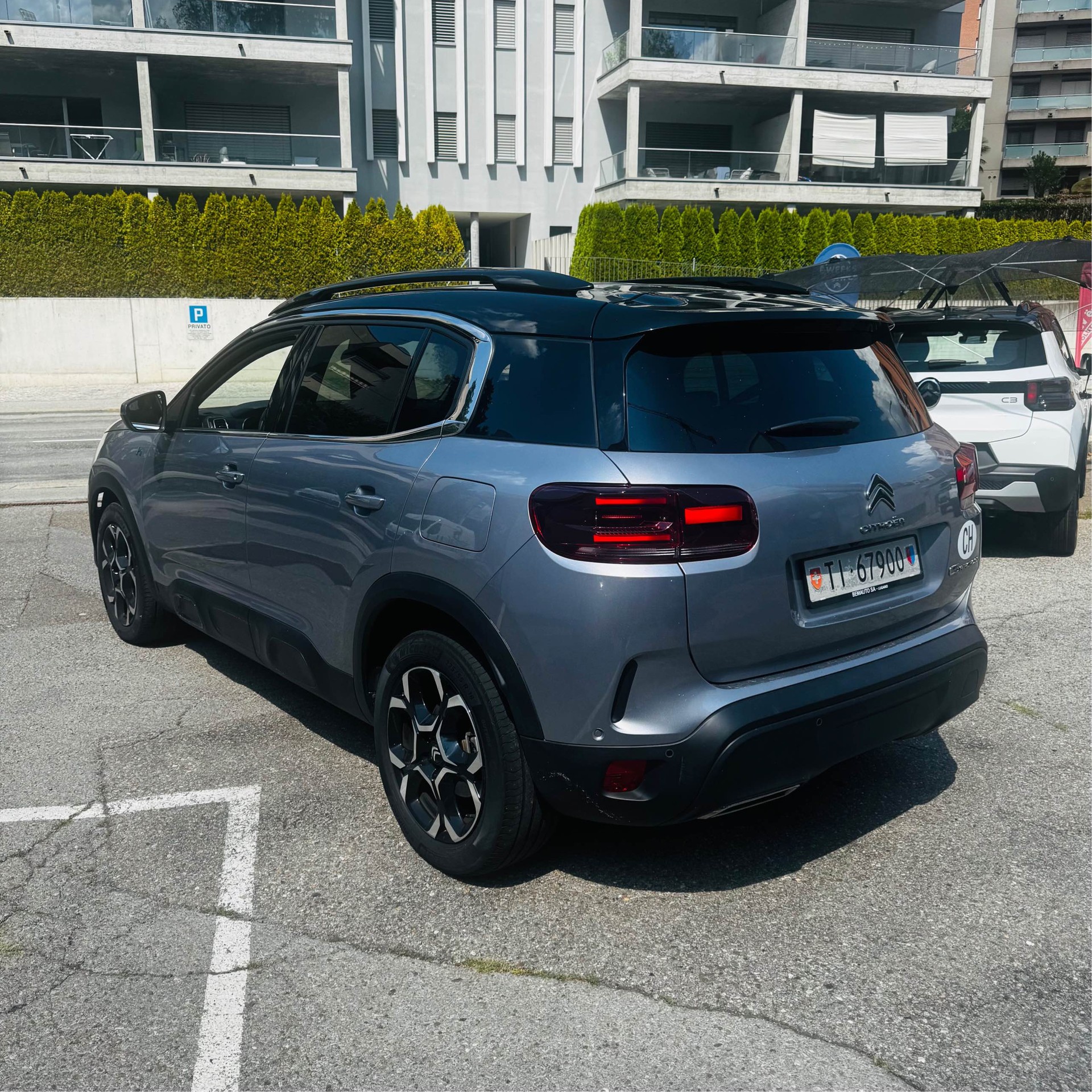 CITROEN C5 Aircross 1.6 PHEV Max-image-3