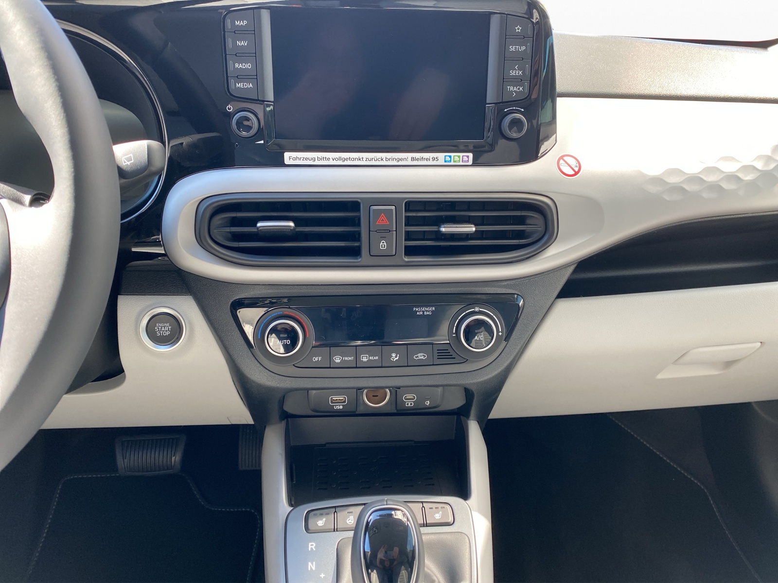 HYUNDAI i10 1.2 Vertex-image-13