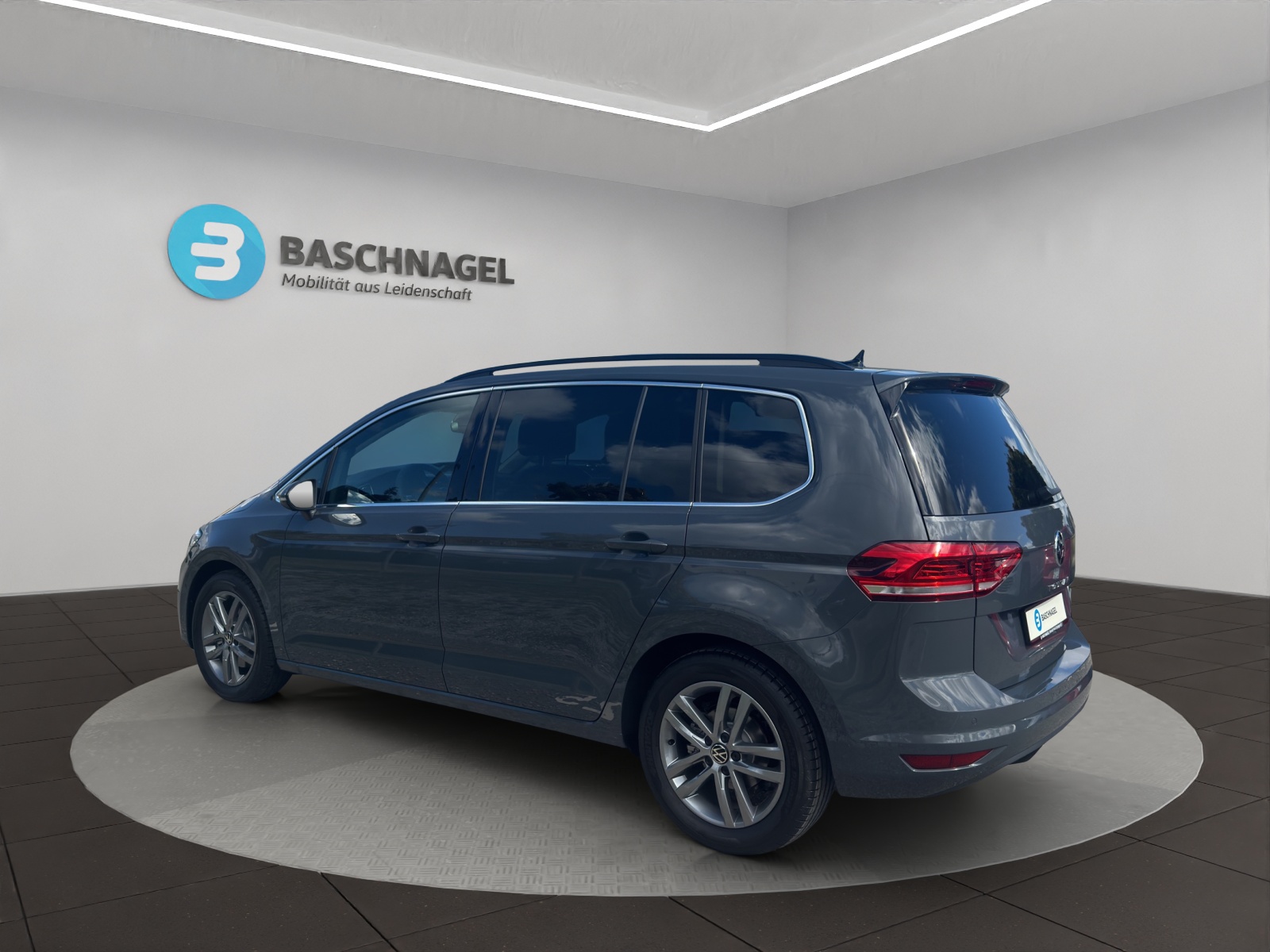 VW Touran 1.5 TSI EVO Comfortline United DSG-image-2