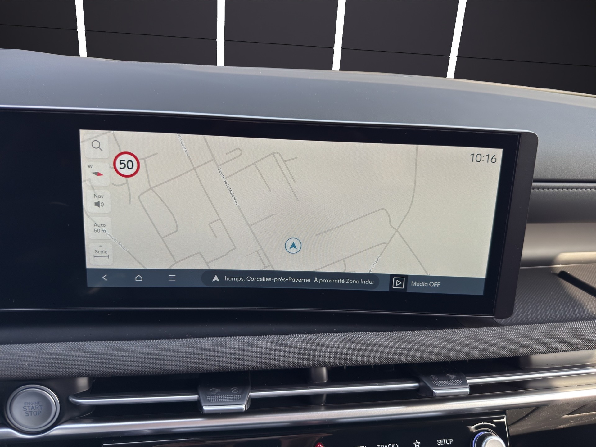 HYUNDAI Tucson 1.6 TGDI HEV Vertex Swiss Edition 4WD-image-13