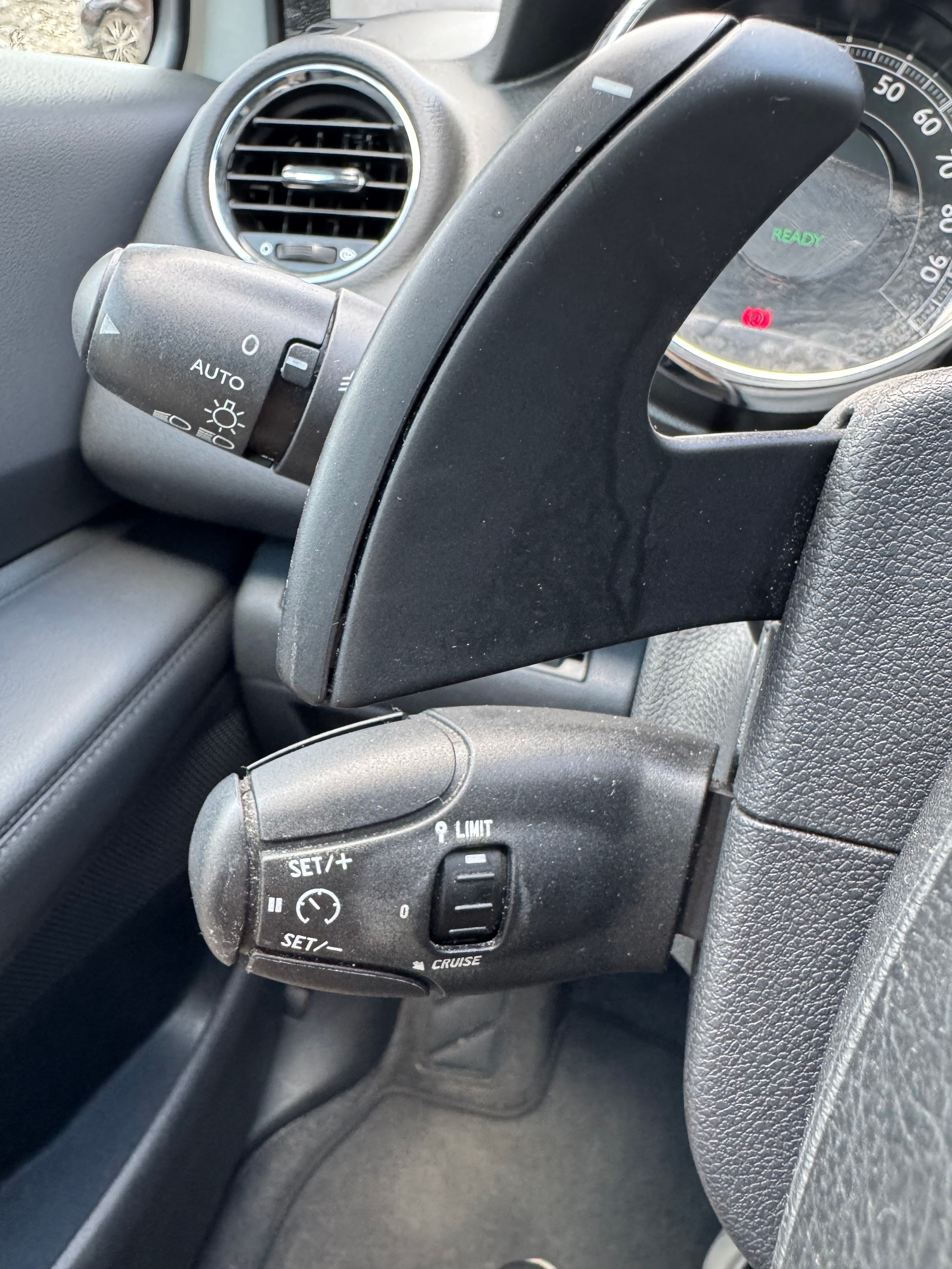 PEUGEOT 3008 HYbrid4 2.0 HDI ETG6-image-20