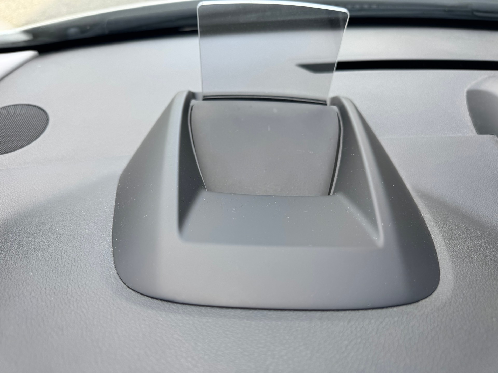 PEUGEOT 3008 HYbrid4 2.0 HDI ETG6-image-17