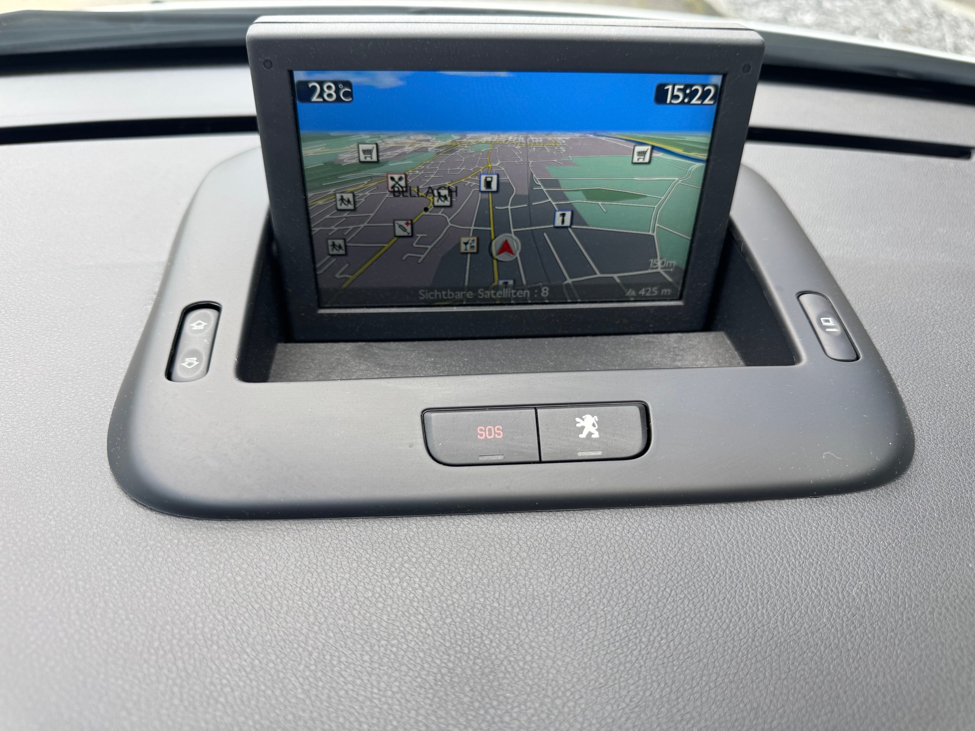 PEUGEOT 3008 HYbrid4 2.0 HDI ETG6-image-18