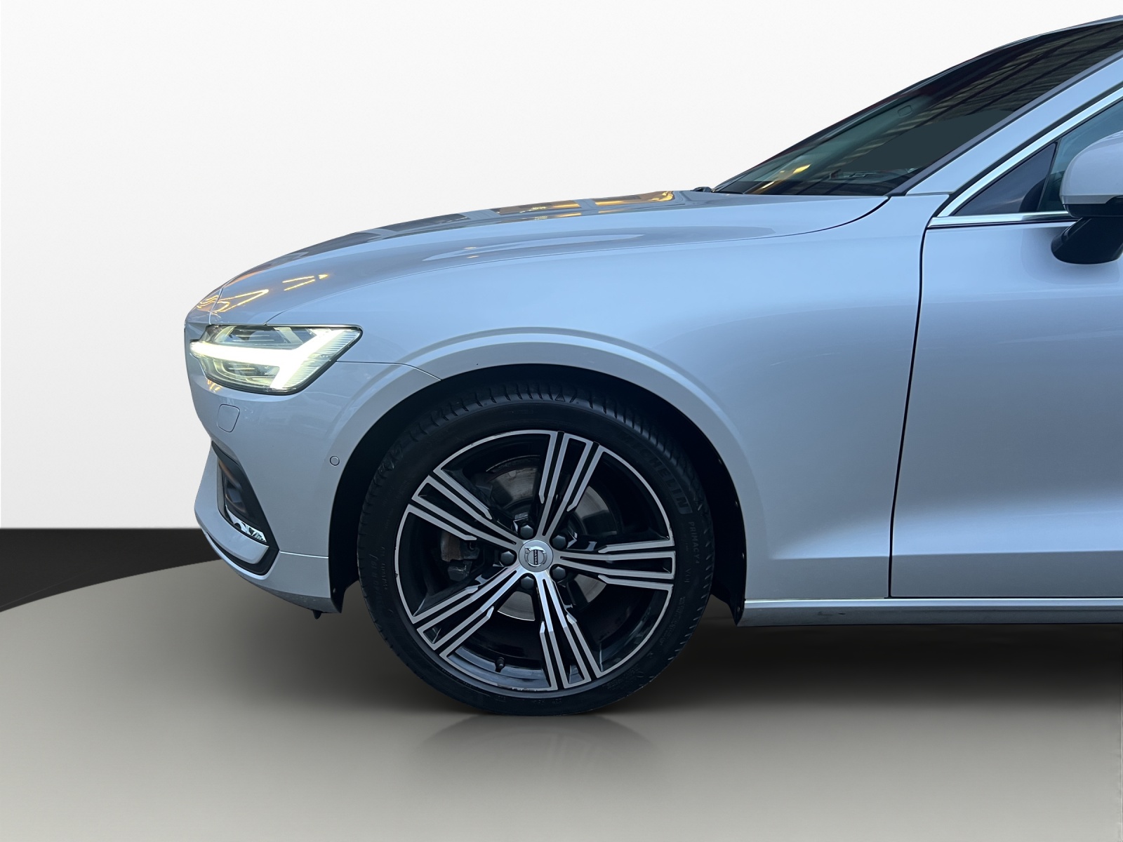 VOLVO V60 D4 AWD Inscription Geartronic-image-20