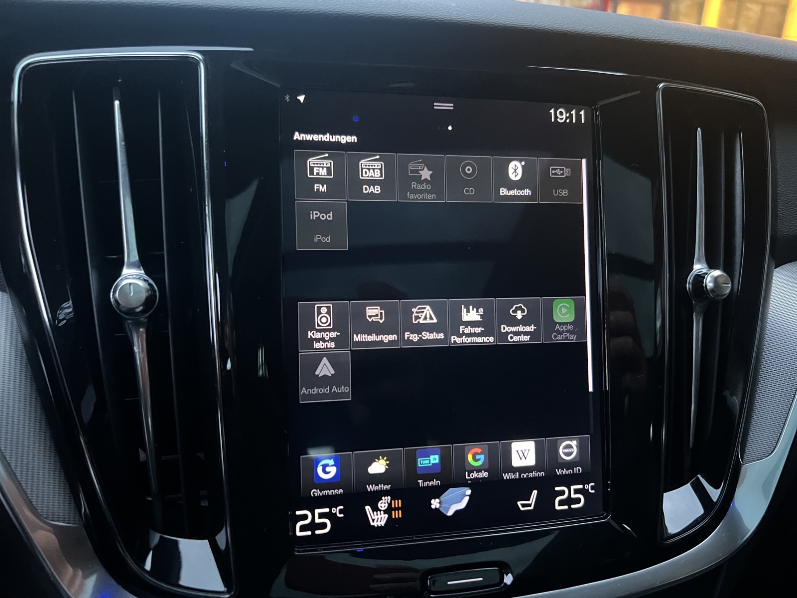 VOLVO V60 D4 AWD Inscription Geartronic-image-26