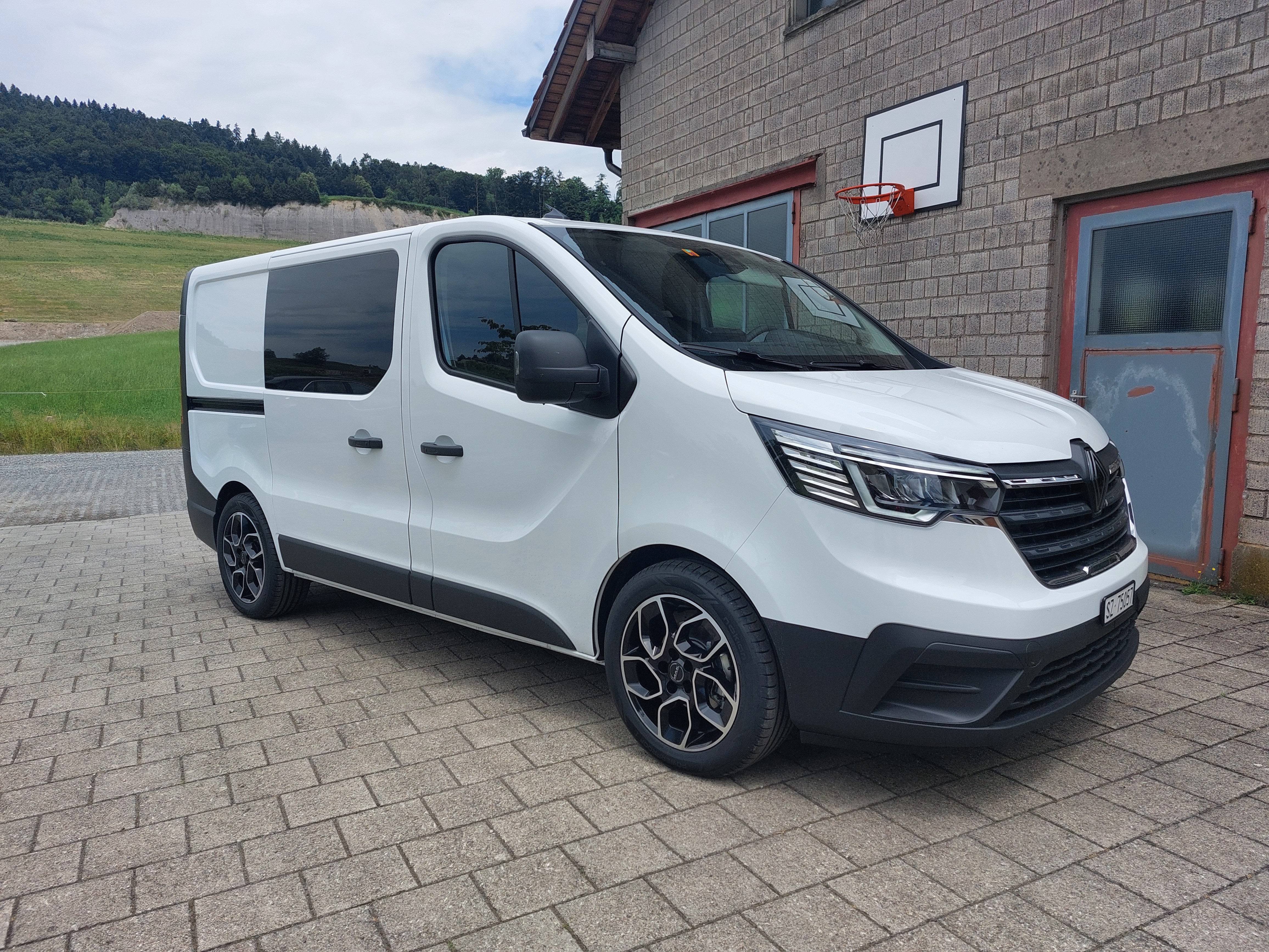 Car photo