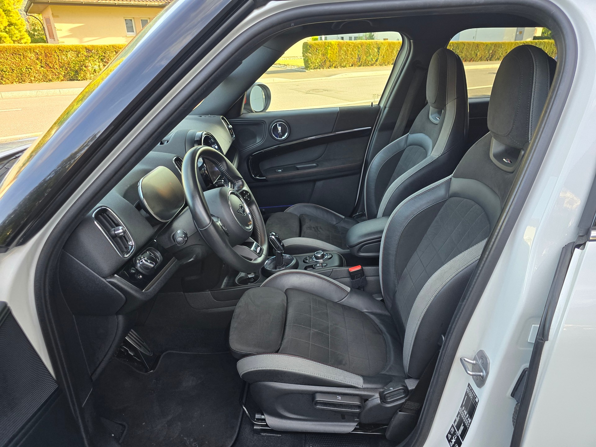 MINI Countryman John Cooper Works ALL4 Steptronic-image-9
