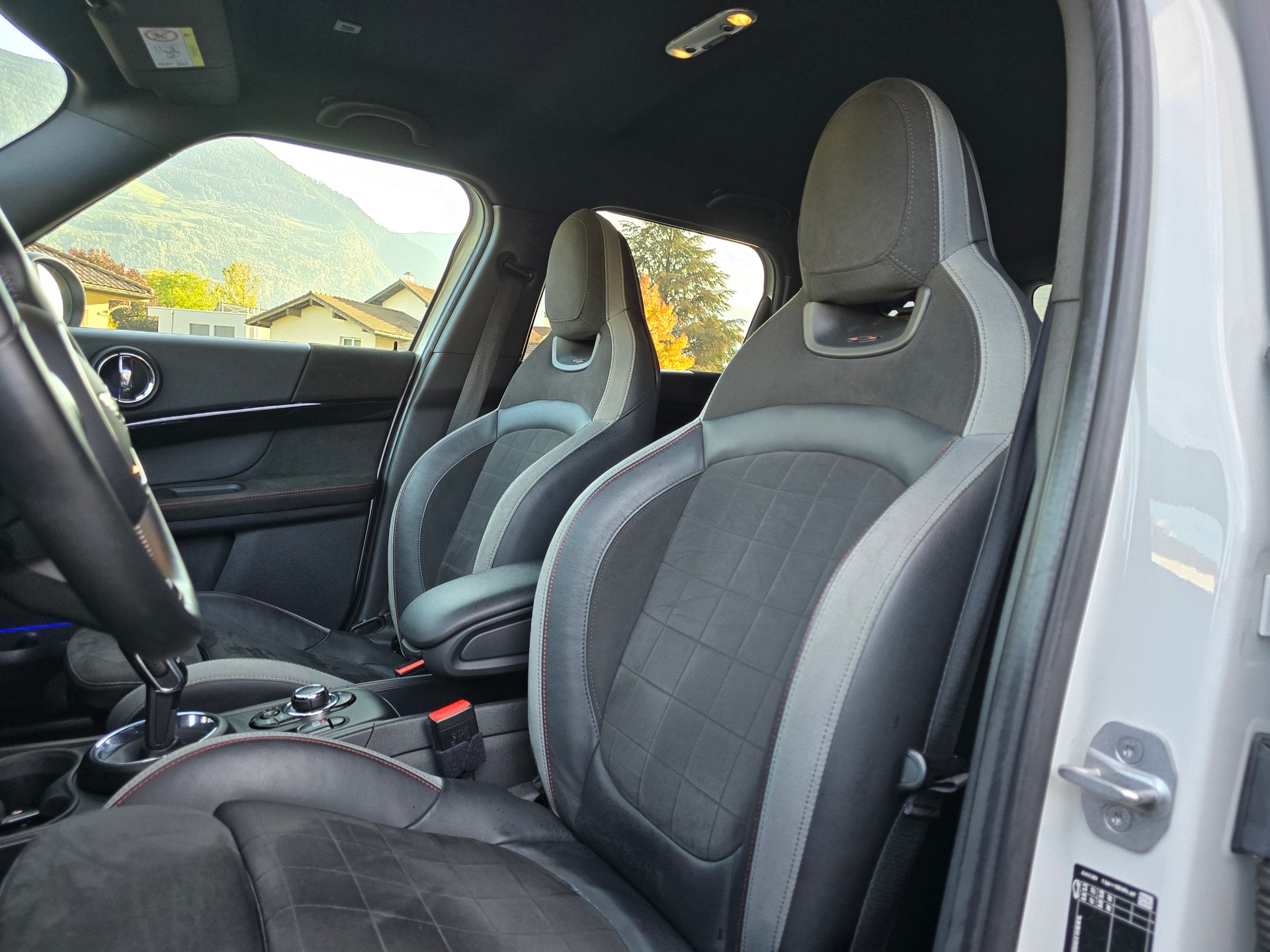 MINI Countryman John Cooper Works ALL4 Steptronic-image-11