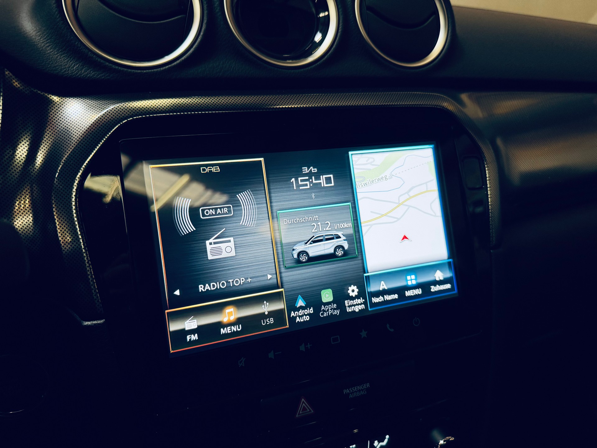 SUZUKI Vitara 1.5 Hybrid Compact Top 4x4 AGS-image-18