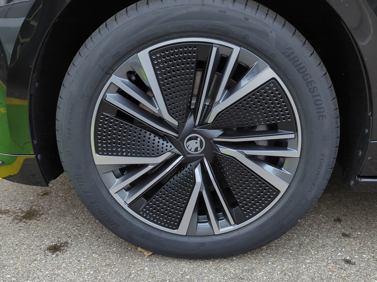 SKODA Enyaq 85x 4x4-image-10