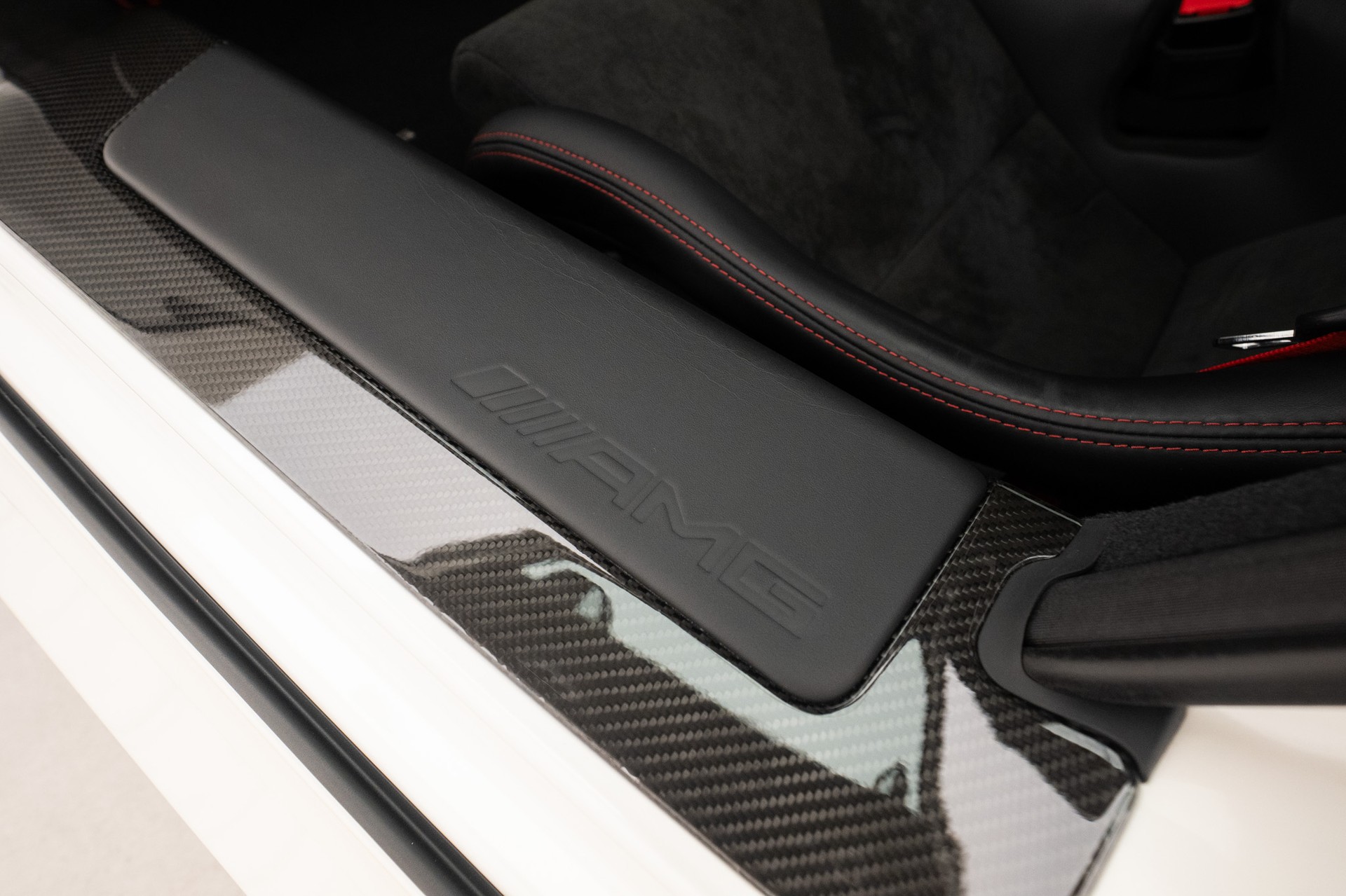 MERCEDES-BENZ SLS 63 AMG BLACK SERIES-image-15
