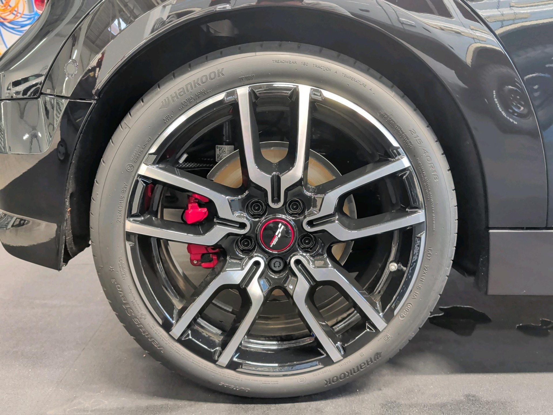 MINI John Cooper Works Cabrio-image-8