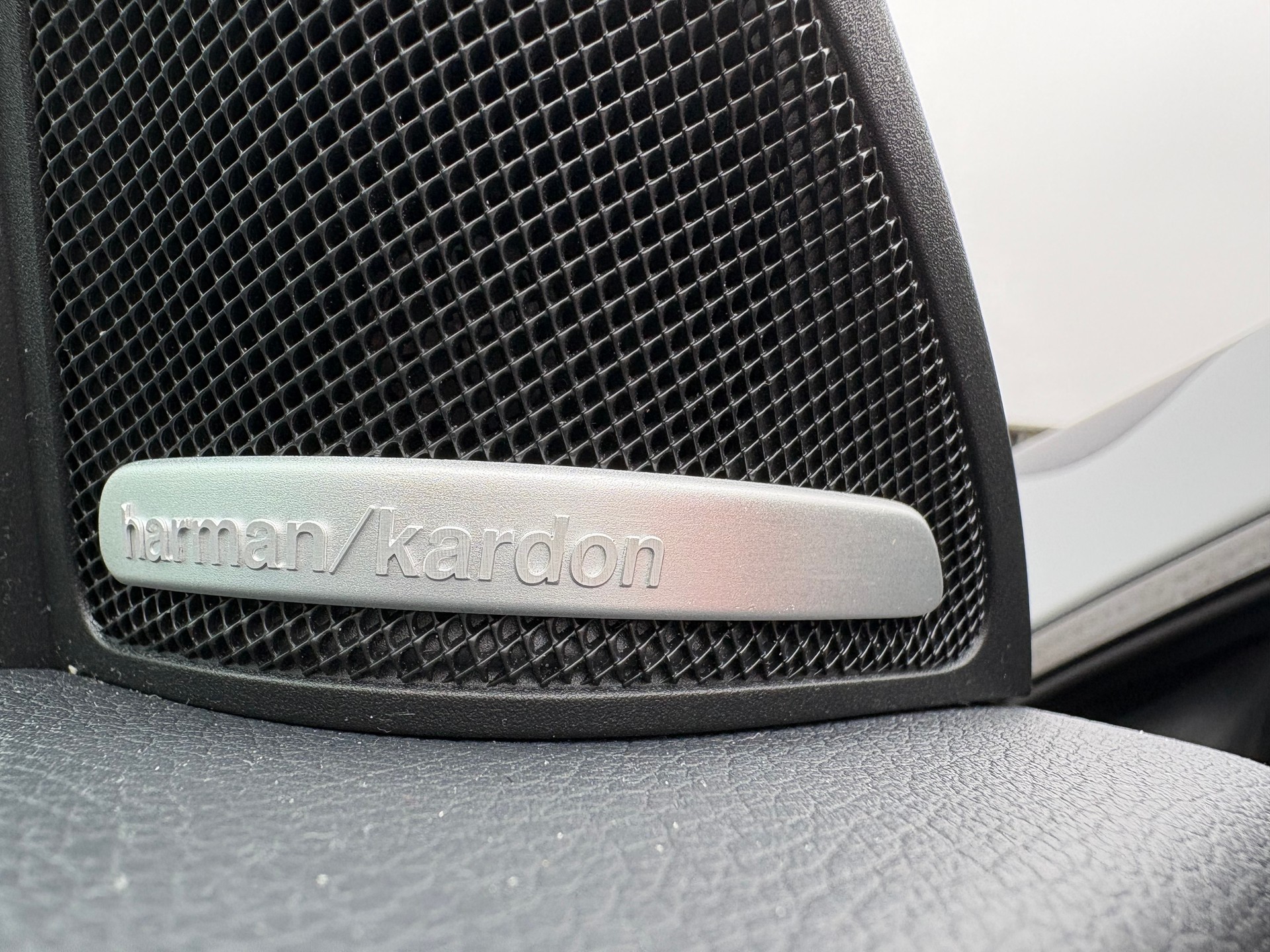 MERCEDES-BENZ CLA Shooting Brake 45 AMG 4Matic Speedshift-image-19