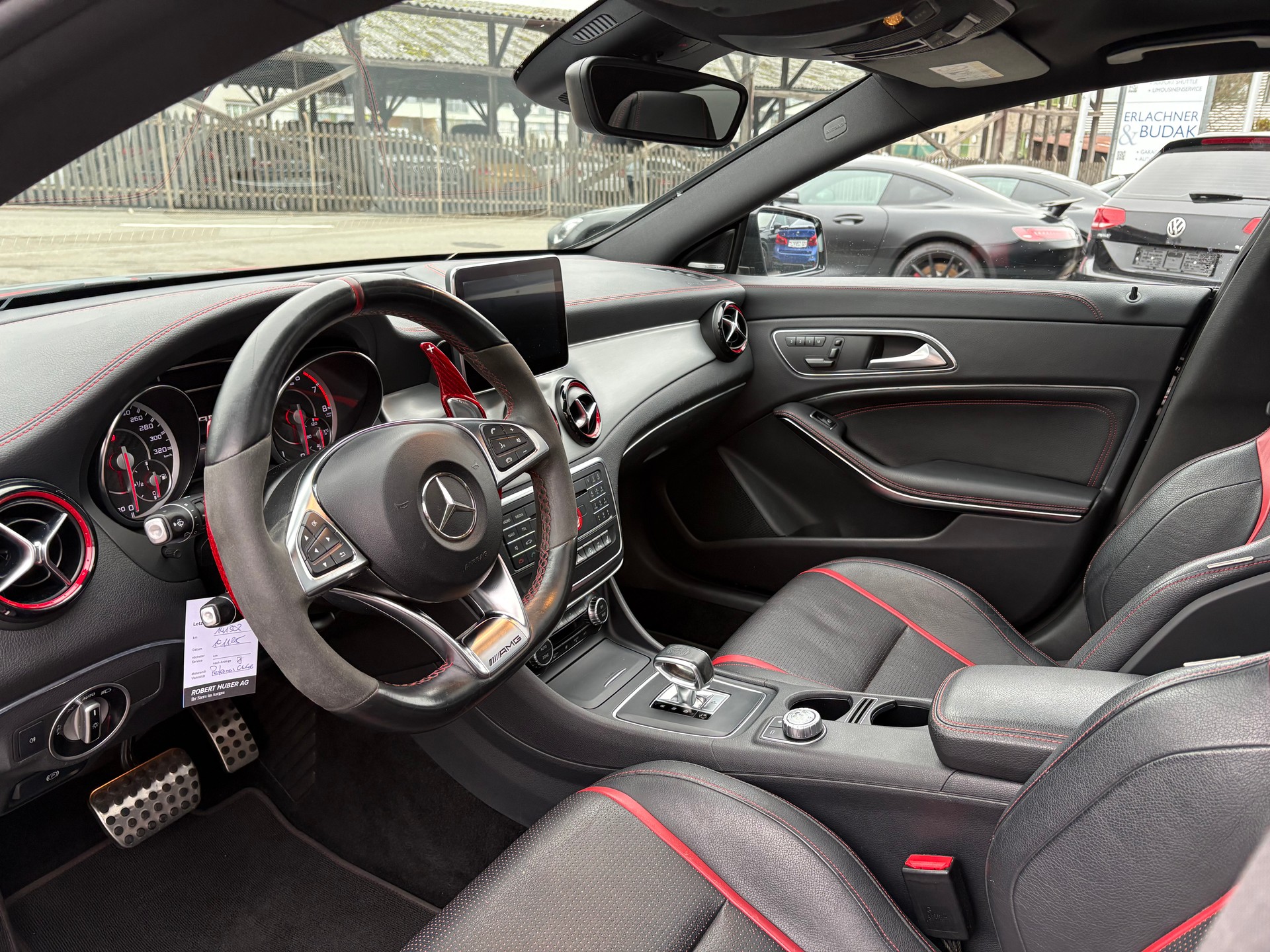 MERCEDES-BENZ CLA Shooting Brake 45 AMG 4Matic Speedshift-image-10