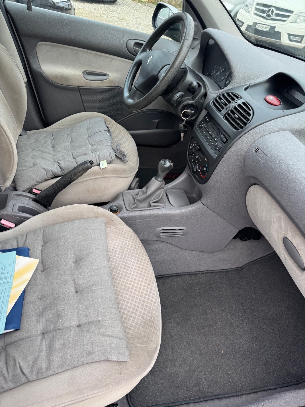 PEUGEOT 206 1.4 HDI Look-image-10
