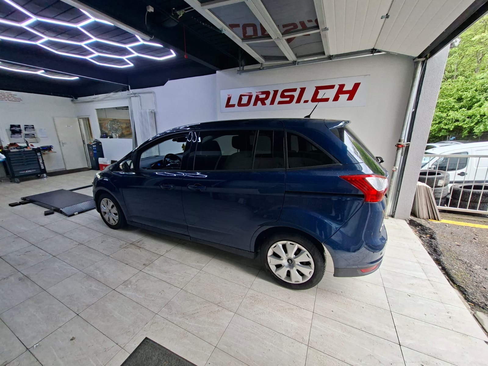 FORD Grand C-Max 1.0 SCTi Family-Edition-image-7