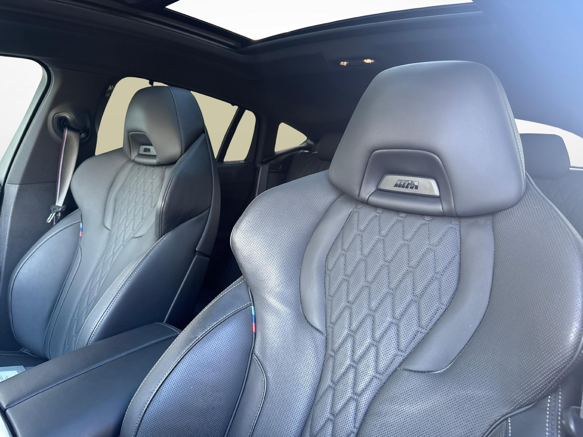 BMW X6 M60i-image-11