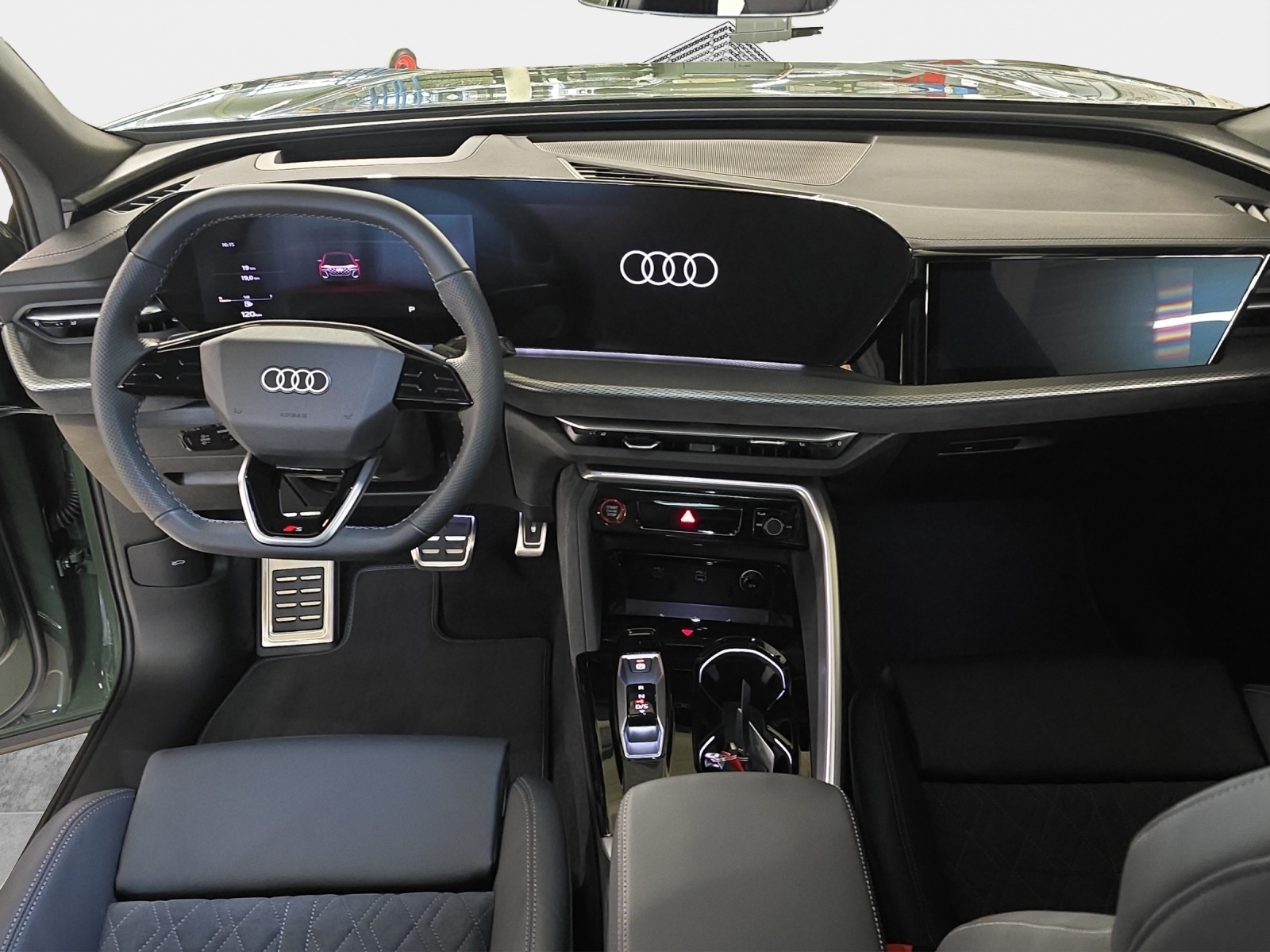 AUDI SQ5 TFSI quattro S-tronic-image-10