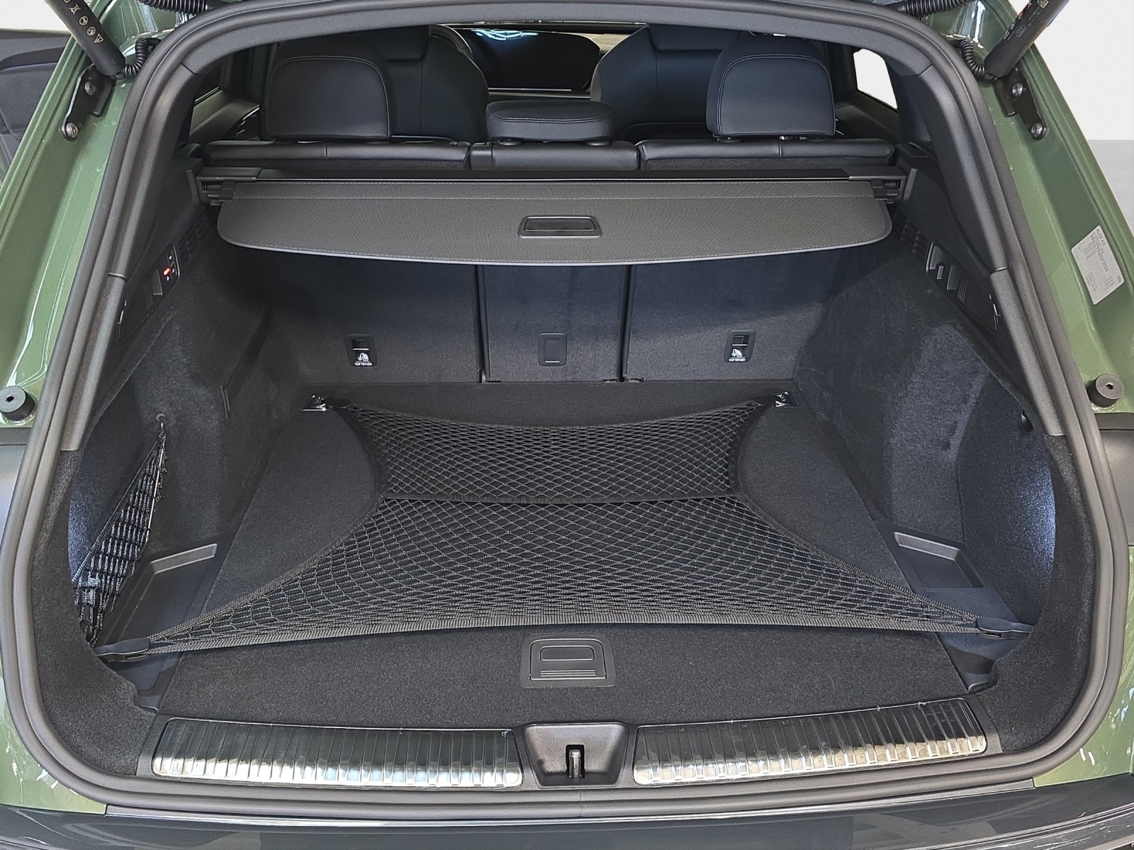 AUDI SQ5 TFSI quattro S-tronic-image-12