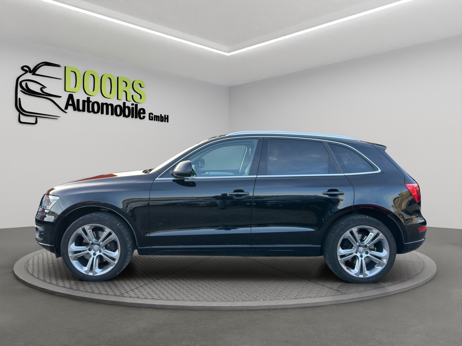 AUDI Q5 3.0 TDI quattro S-tronic-image-7