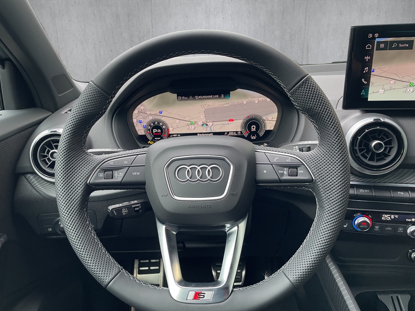 AUDI Q2 35 TFSI S line S-tronic-image-9
