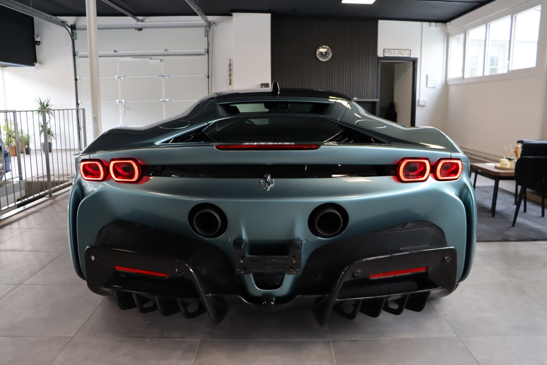FERRARI SF90 Stradale-image-4