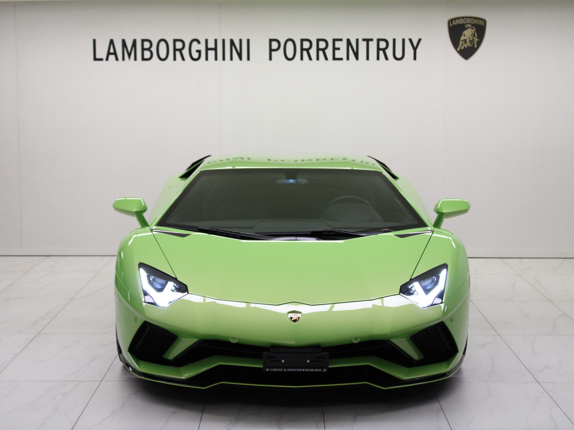 LAMBORGHINI Aventador S LP740-4 Coupé E-Gear-image-4
