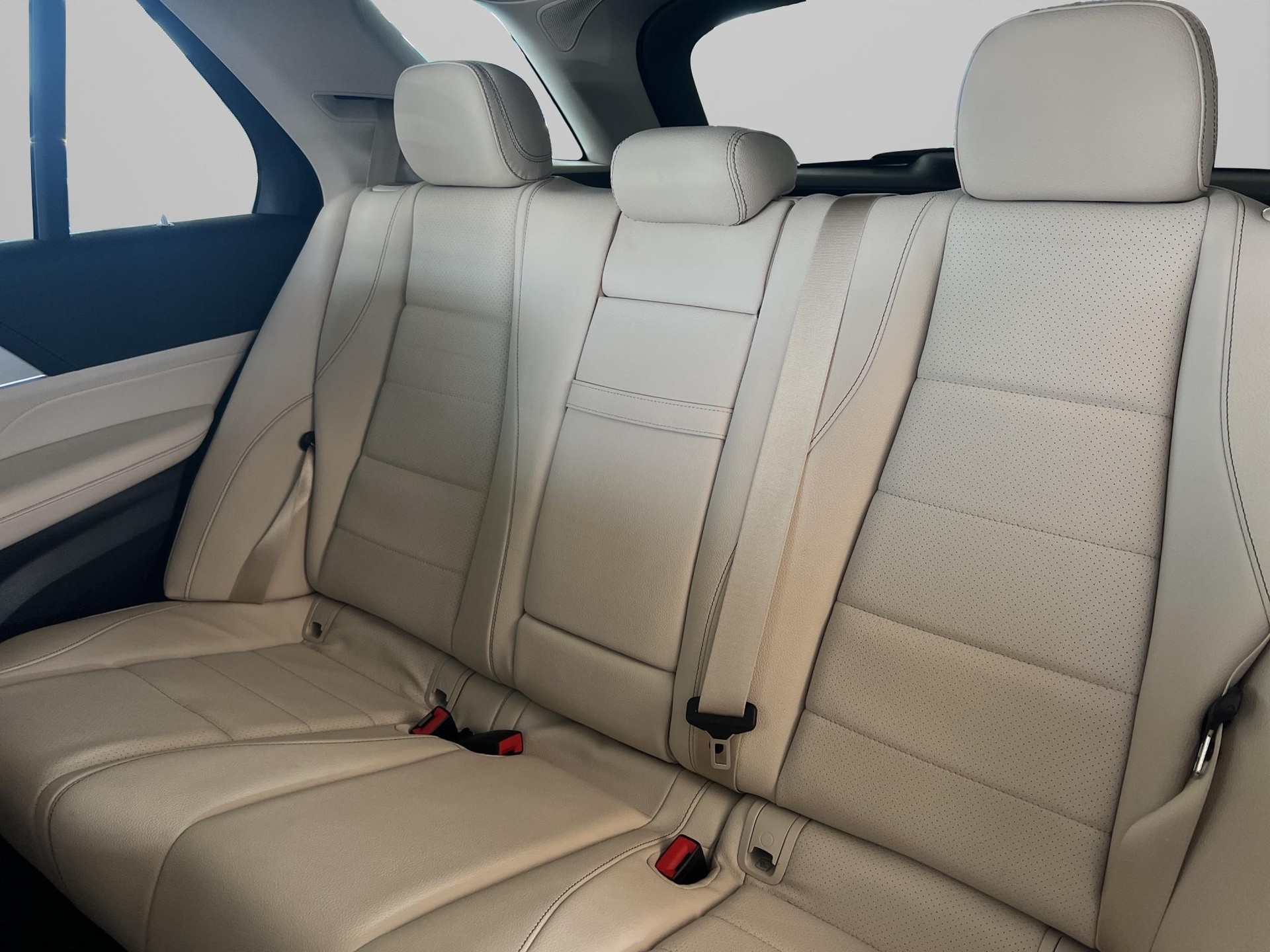 MERCEDES-BENZ GLE 450 d AMG Line 4matic-image-11