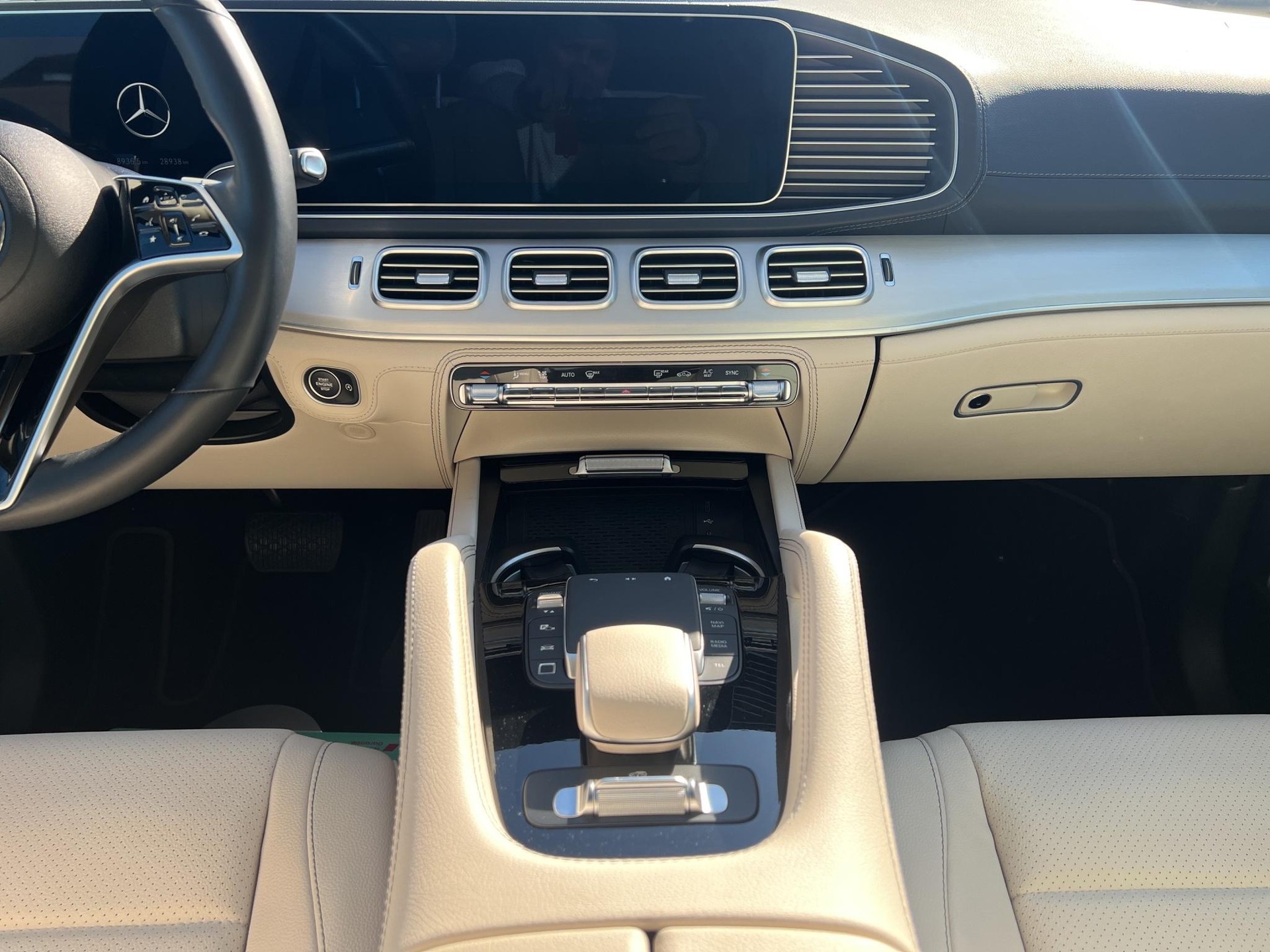 MERCEDES-BENZ GLE 450 d AMG Line 4matic-image-15