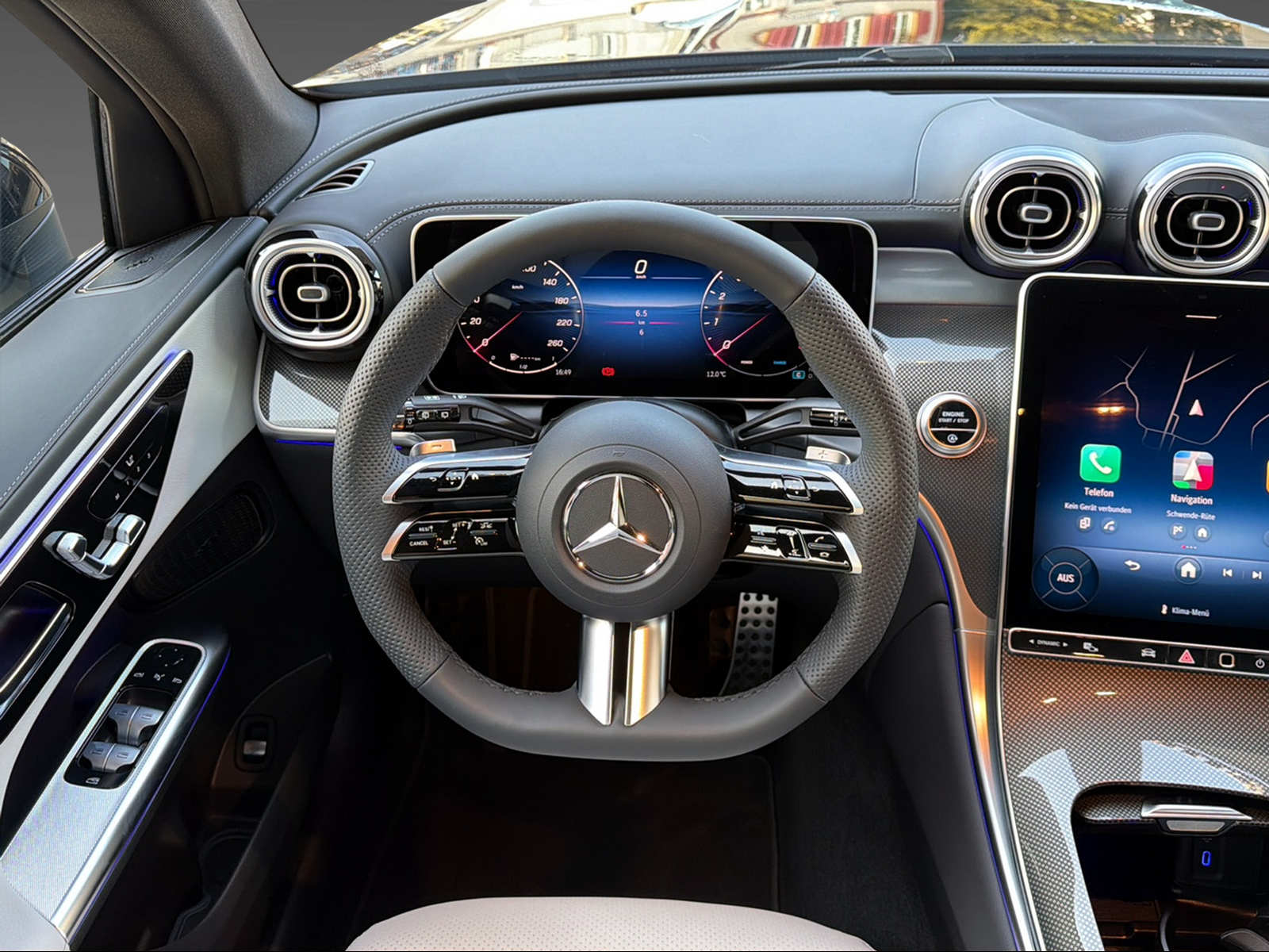 MERCEDES-BENZ GLC 300 4Matic-image-8