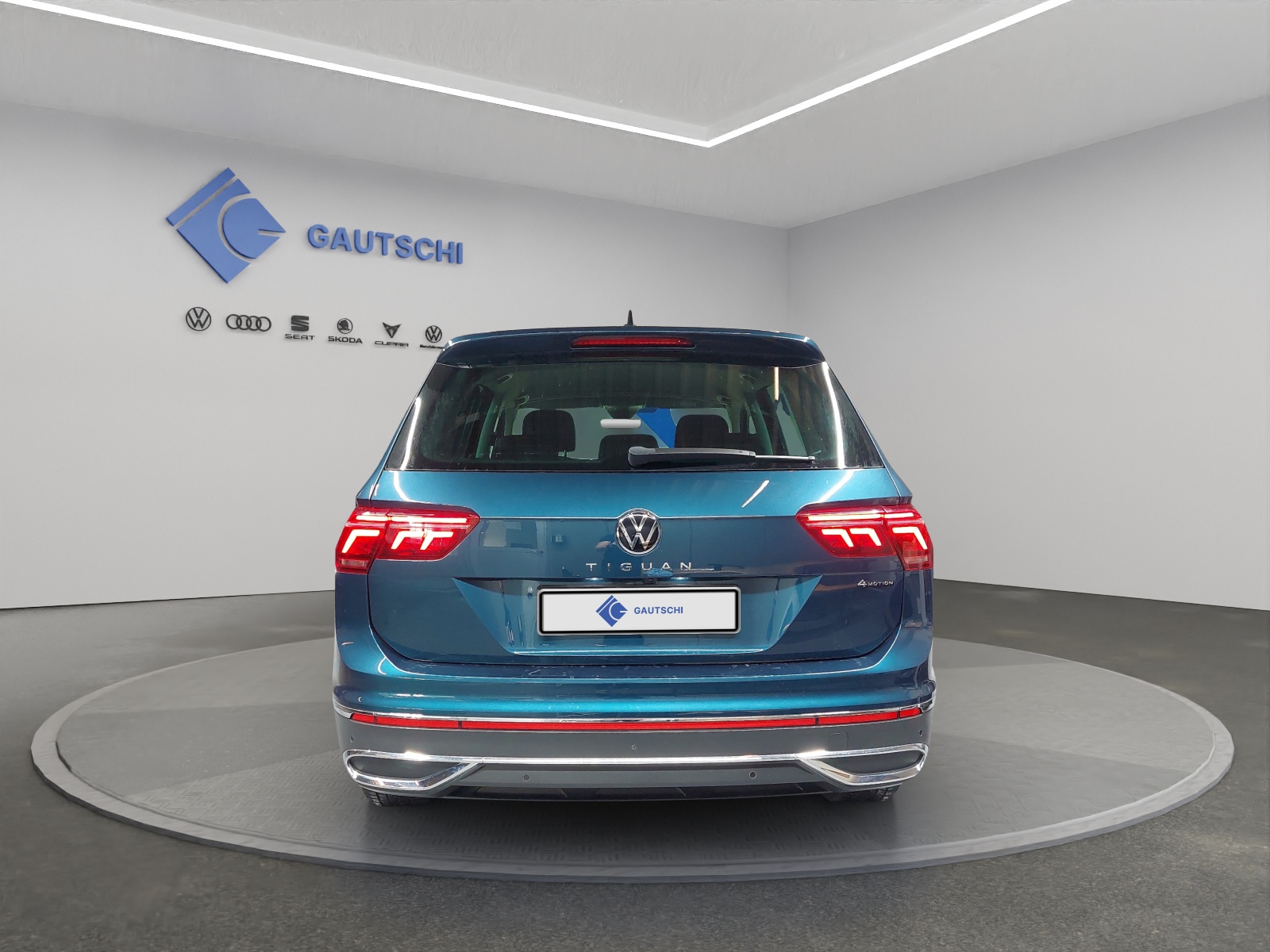 VW Tiguan 2.0 TDI SCR Elegance 4Motion DSG-image-3