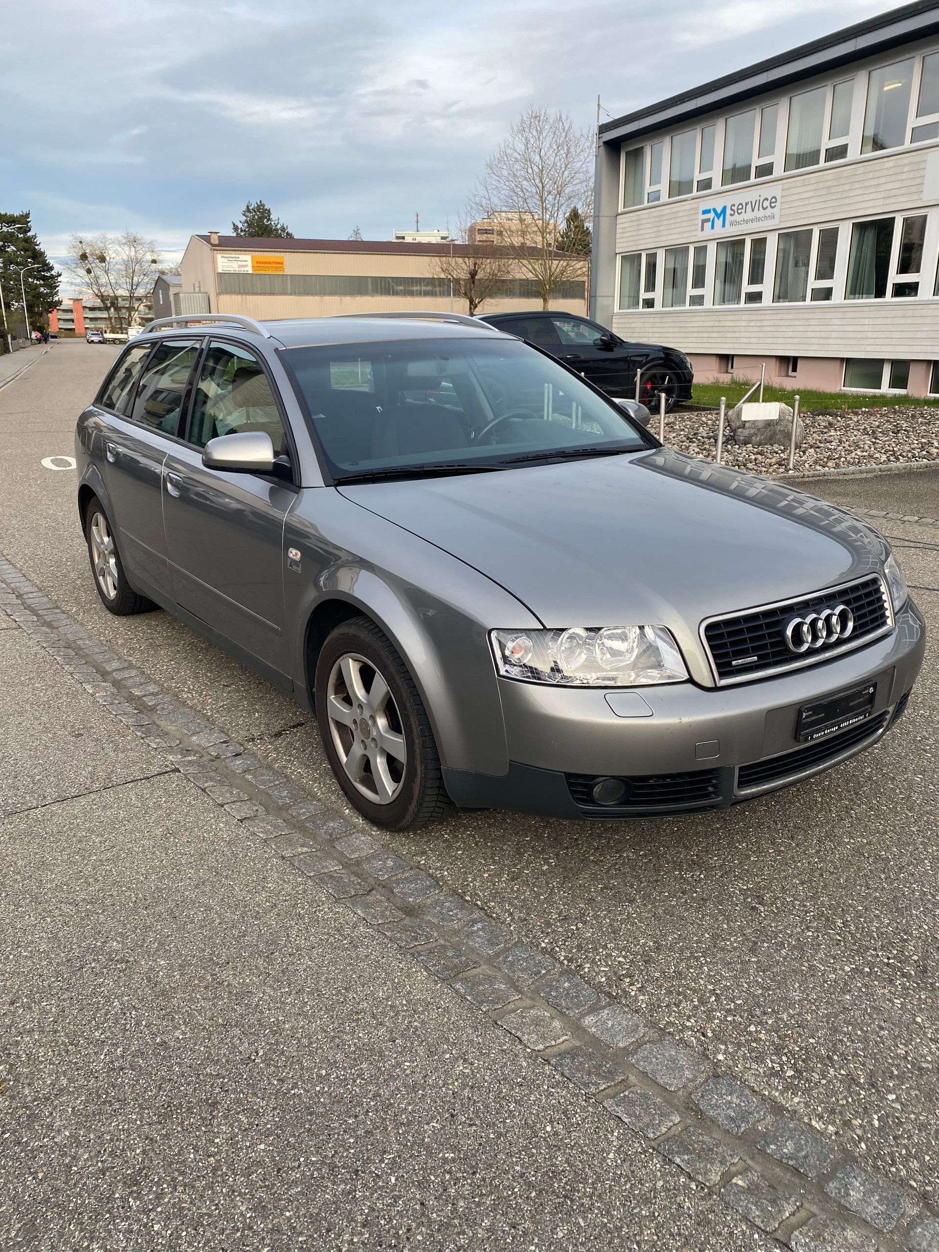 AUDI A4 Avant 3.0 V6 quattro-image-0