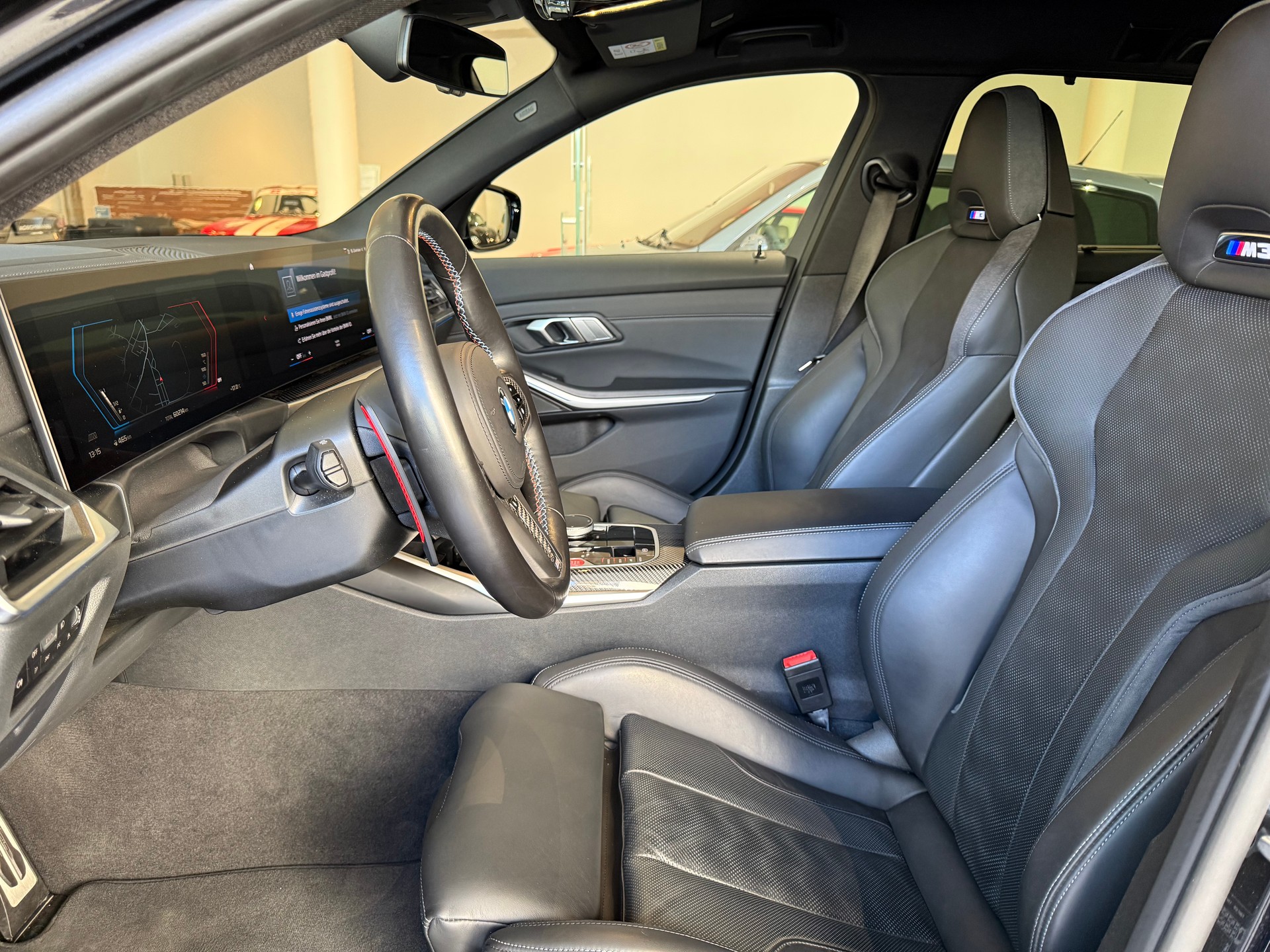 BMW M3 Touring xDrive Competition M-image-6