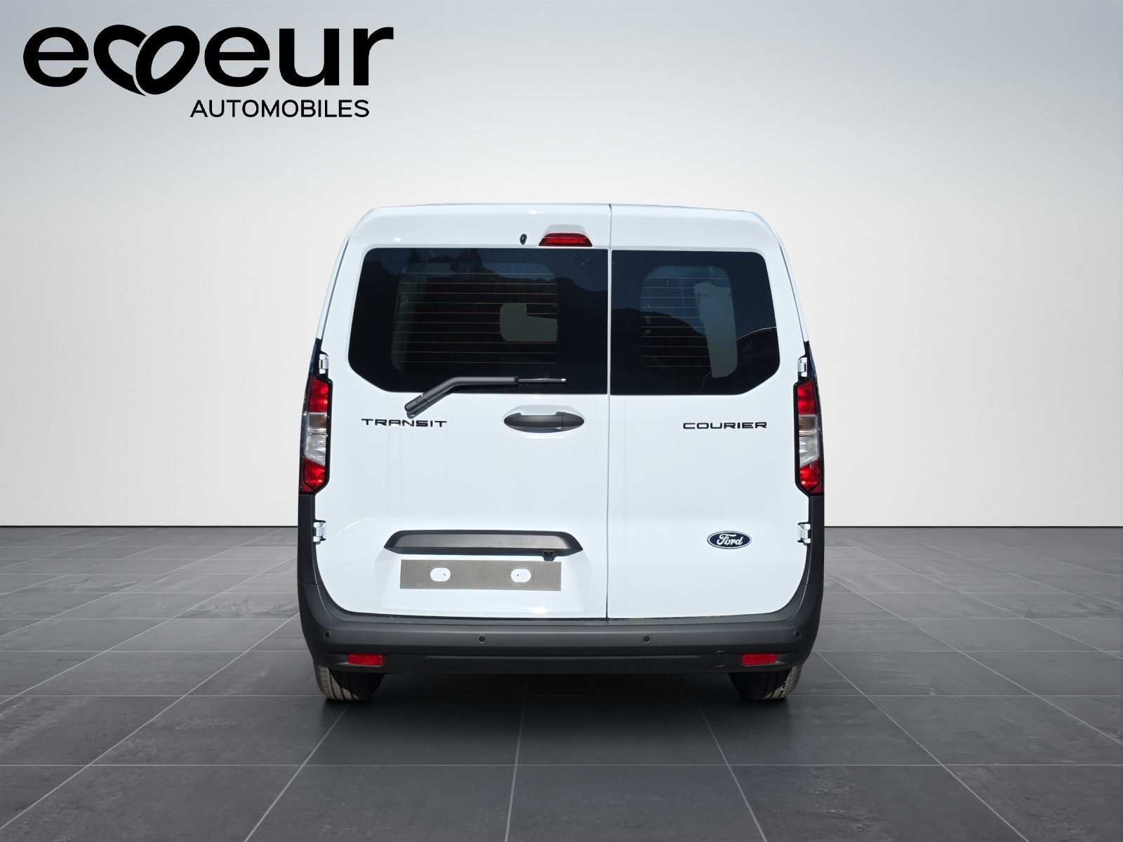 FORD Transit Courier DEMO van 1.0 EcoBoost Trend-image-4