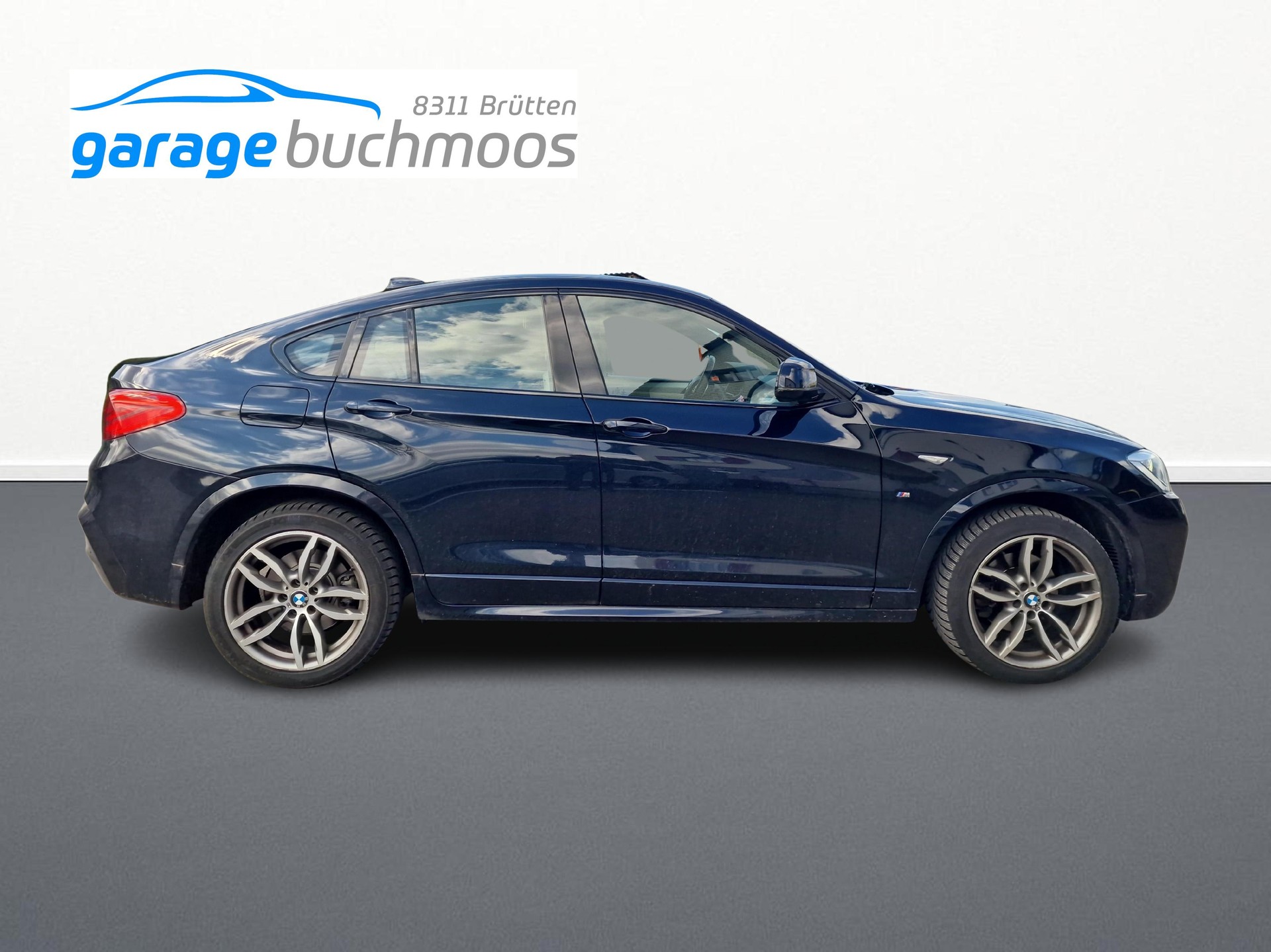 BMW X4 20i xDrive-image-5