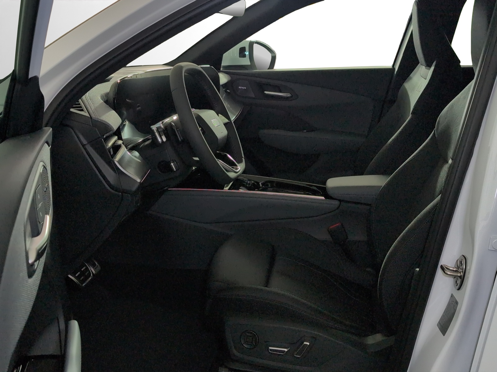AUDI Q3 SUV TFSI quattro 150 kW S tronic-image-5