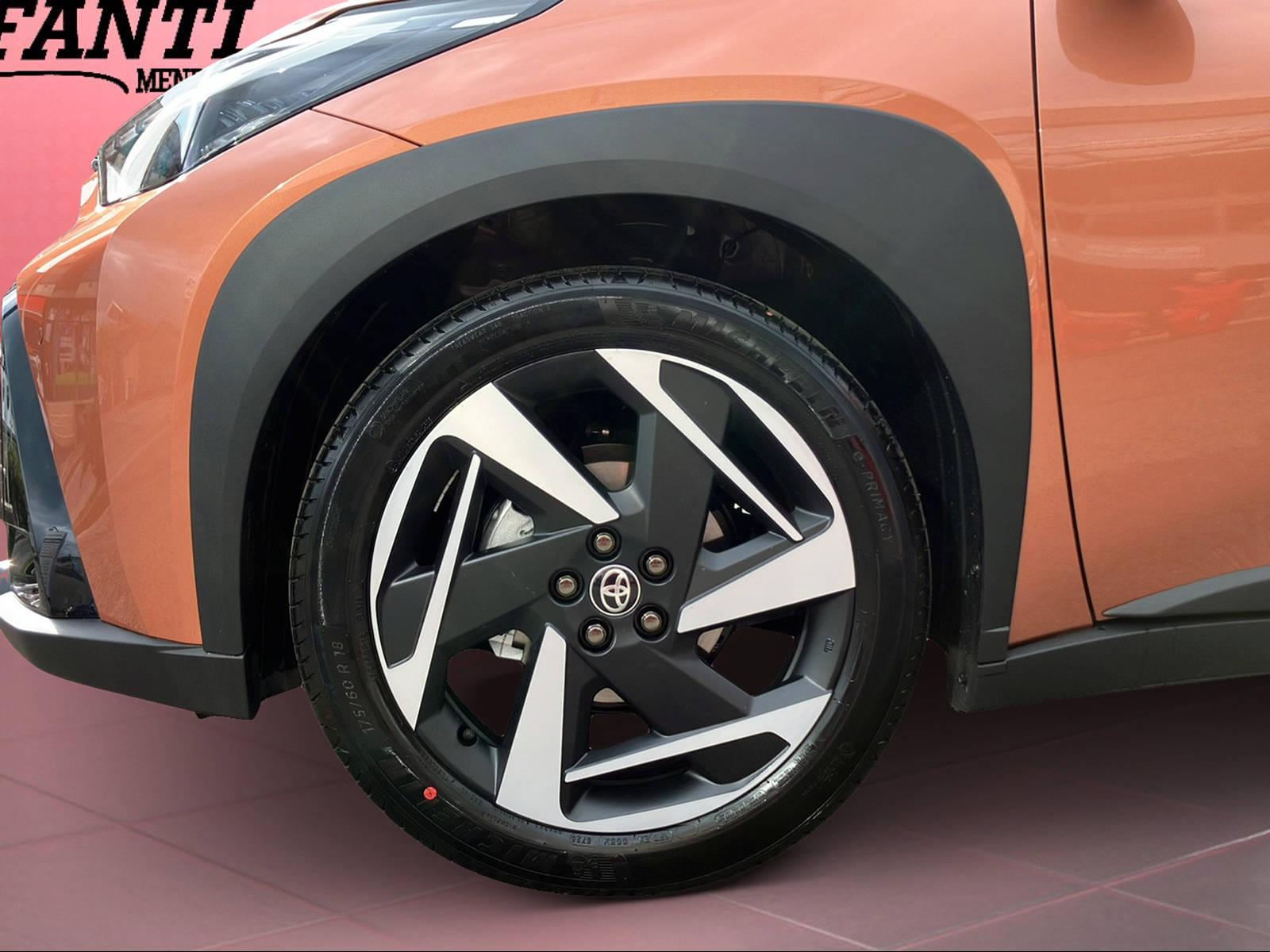 TOYOTA Aygo X 1.5 VVT-i HSD Style-image-3