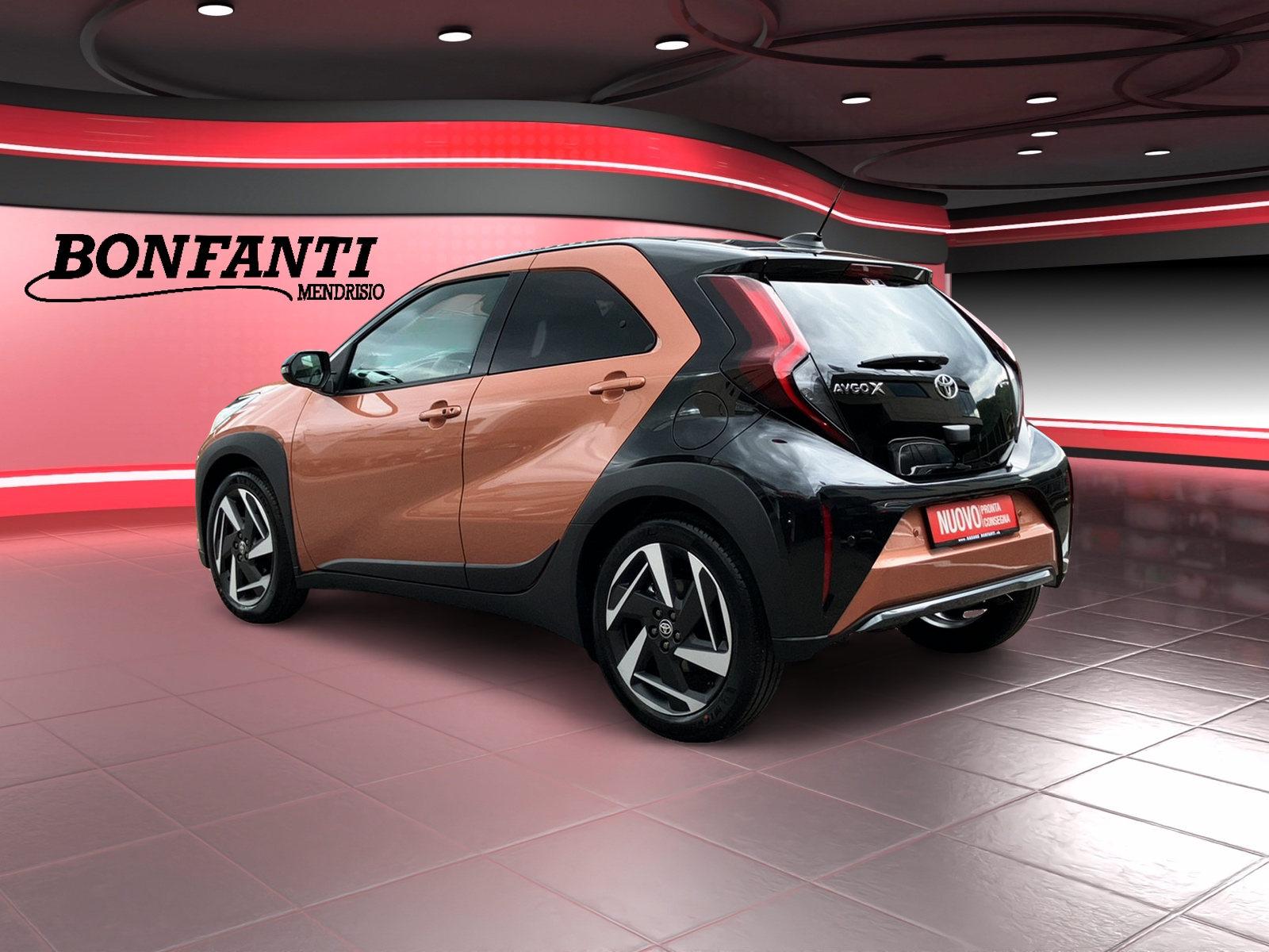 TOYOTA Aygo X 1.5 VVT-i HSD Style-image-13