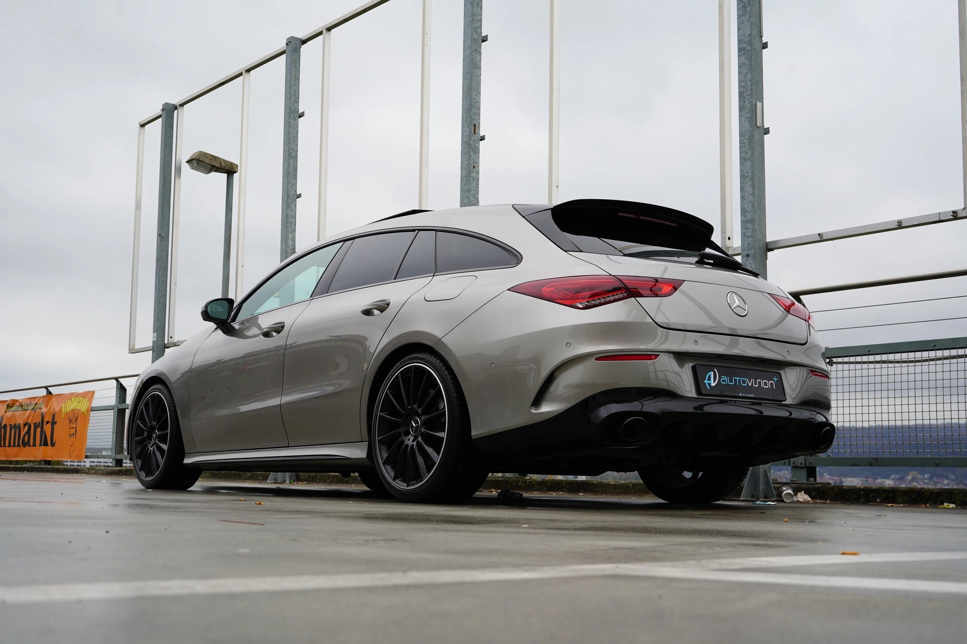 MERCEDES-BENZ CLA SHOOTING BRAKE 35 AMG NIGHT 4MATIC 7G-DCT l 306 PS-image-8