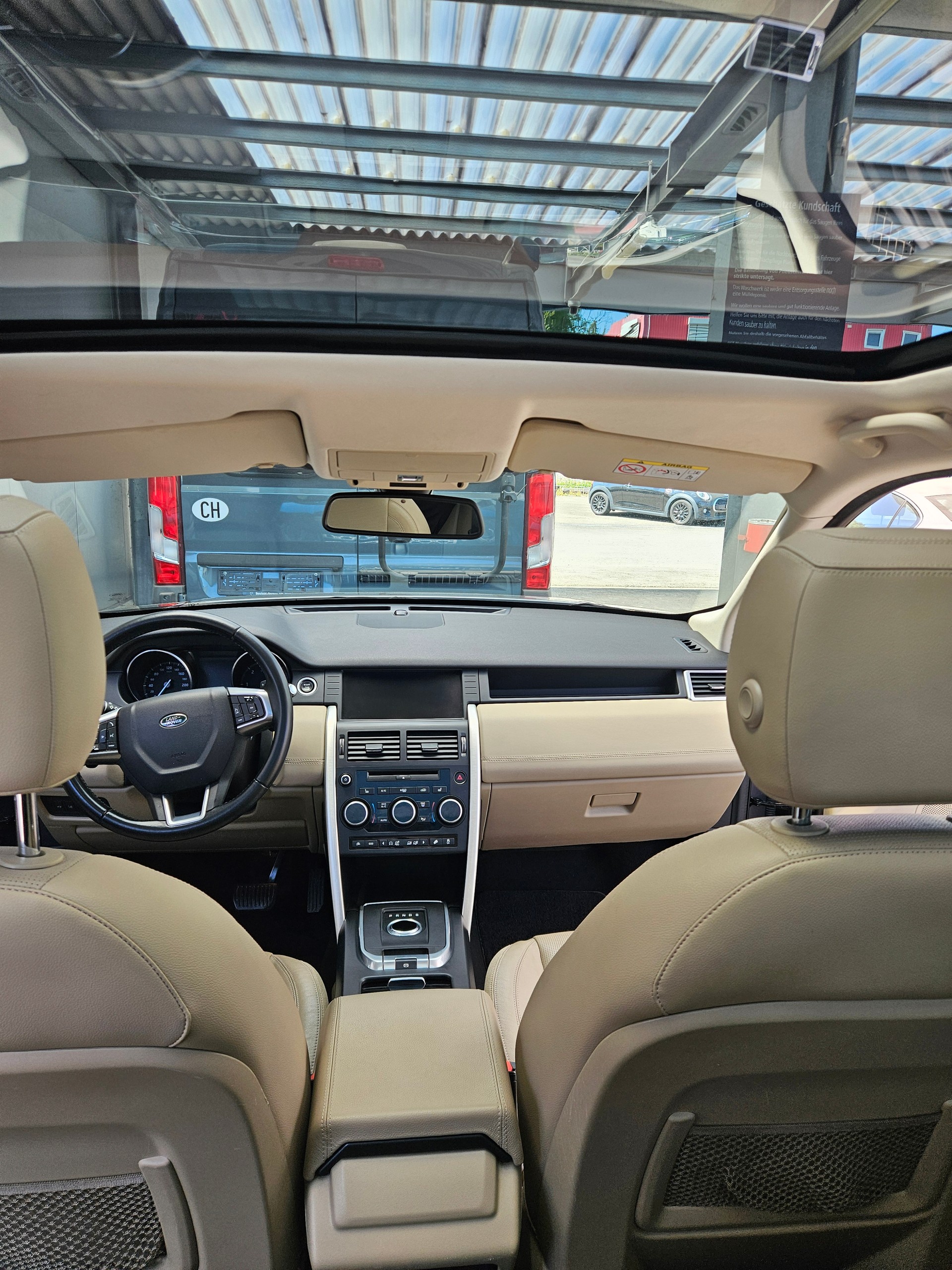 LAND ROVER Discovery Sport 2.0 TD4 HSE AT9-image-3