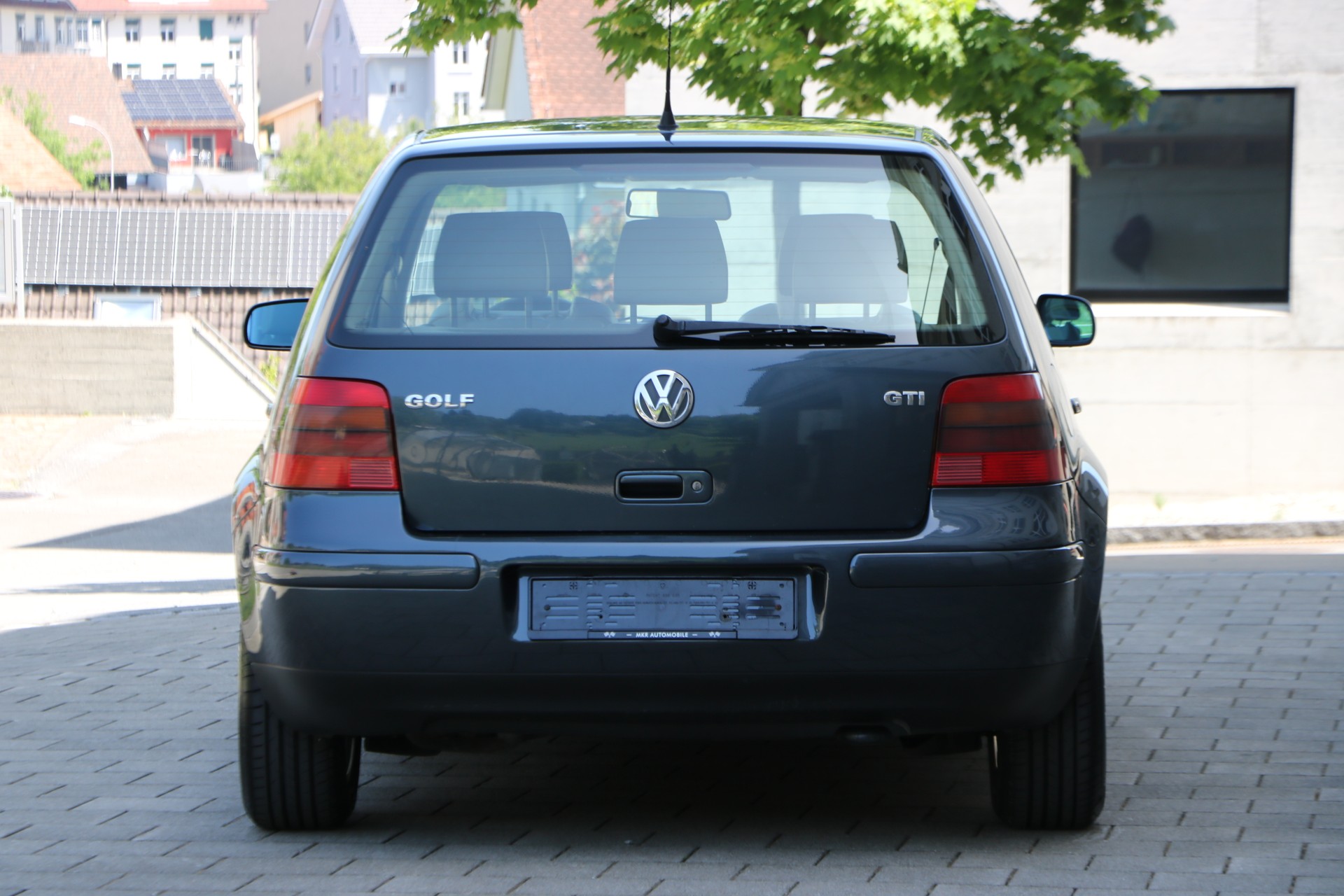 VW Golf 1.8 T GTI-image-7