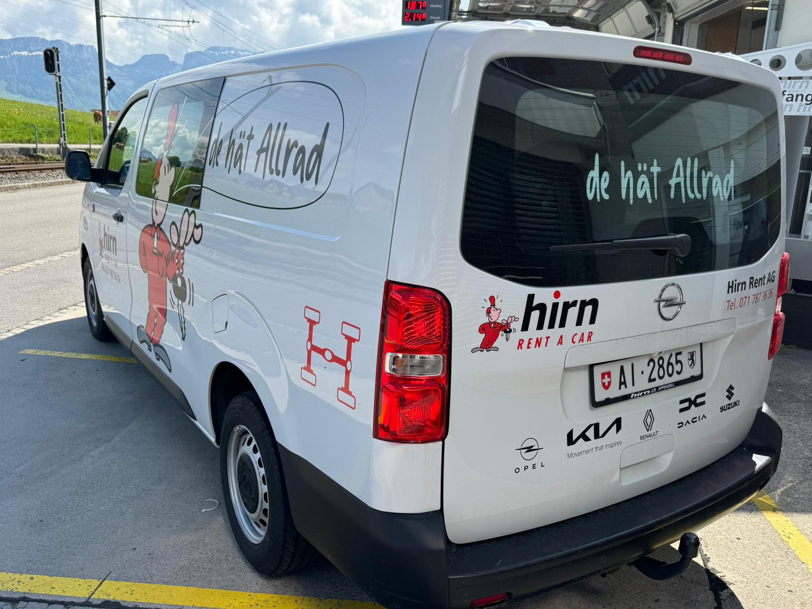 OPEL Vivaro Cargo 3.1 t L 2.0 D 144 S/S-image-3